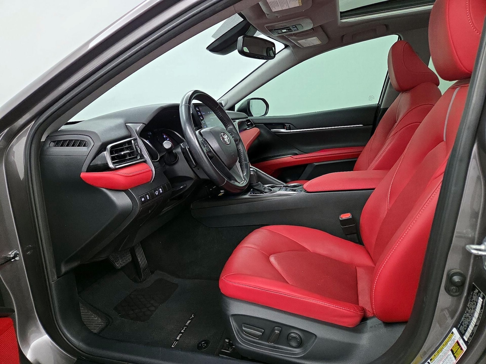 2024 Toyota Camry XSE - Photo 12