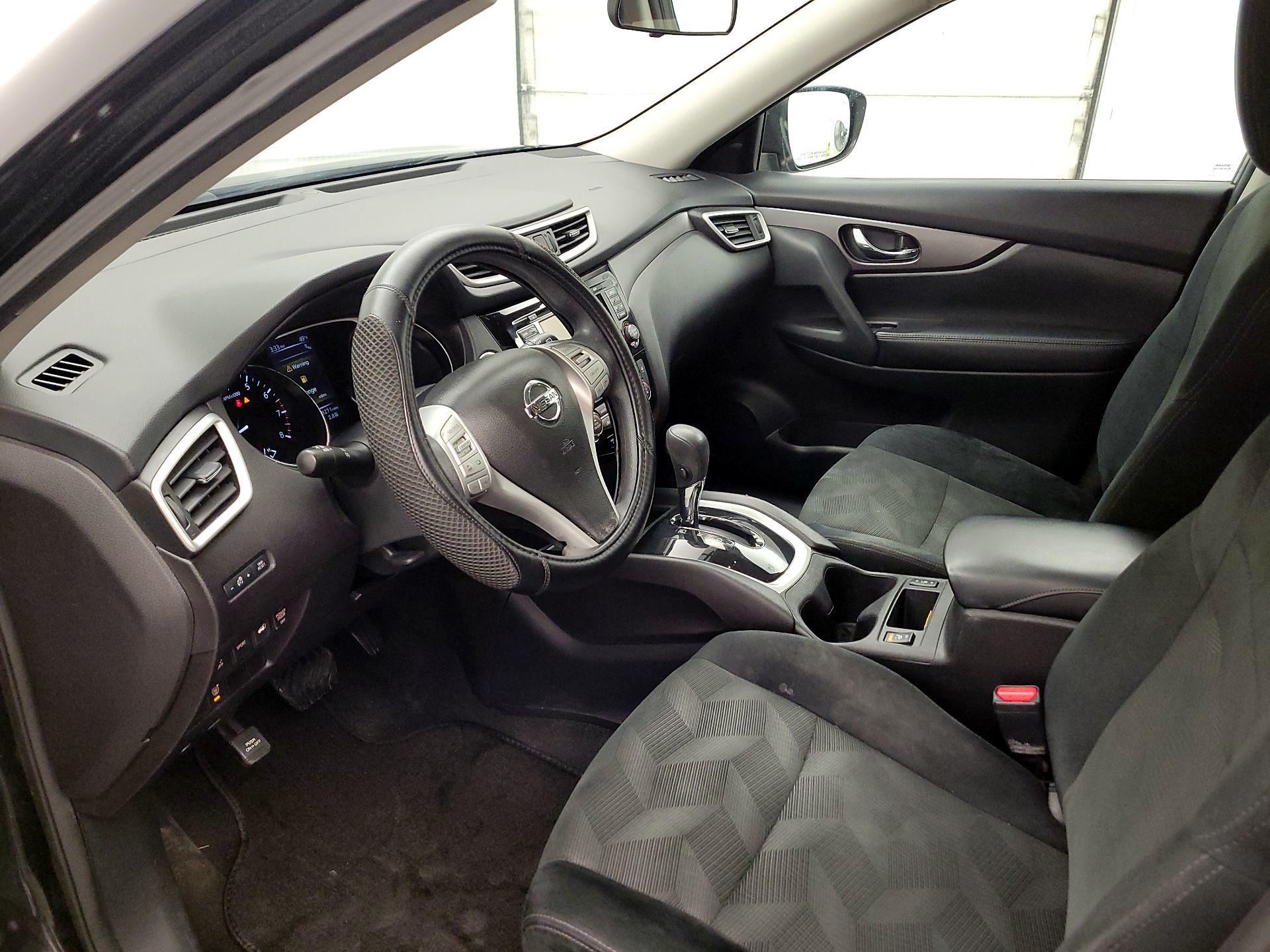 Thumbnail: 2016 Nissan Rogue - 11