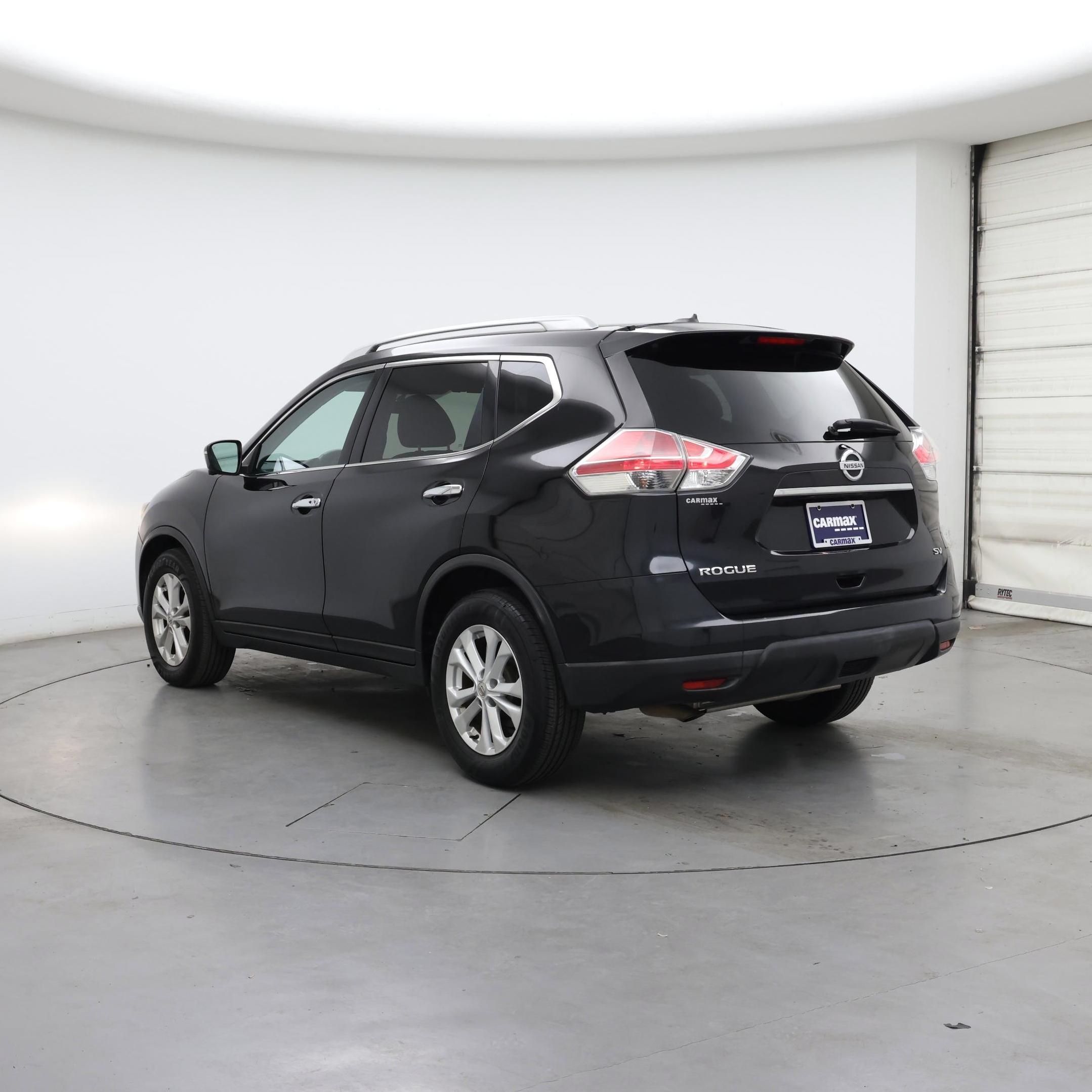 Thumbnail: 2016 Nissan Rogue - 2