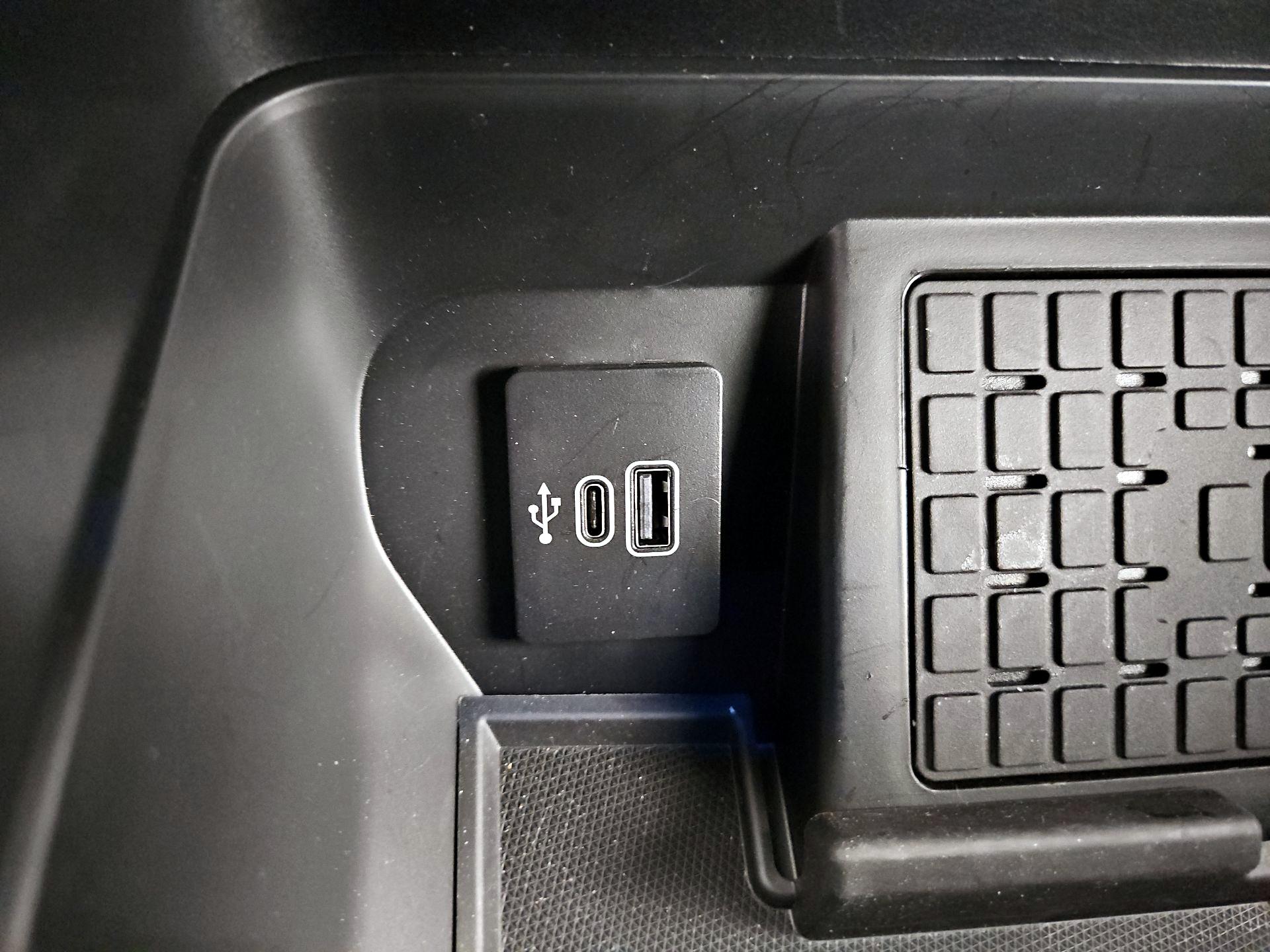 Thumbnail: 2025 Ford F-150 - 19