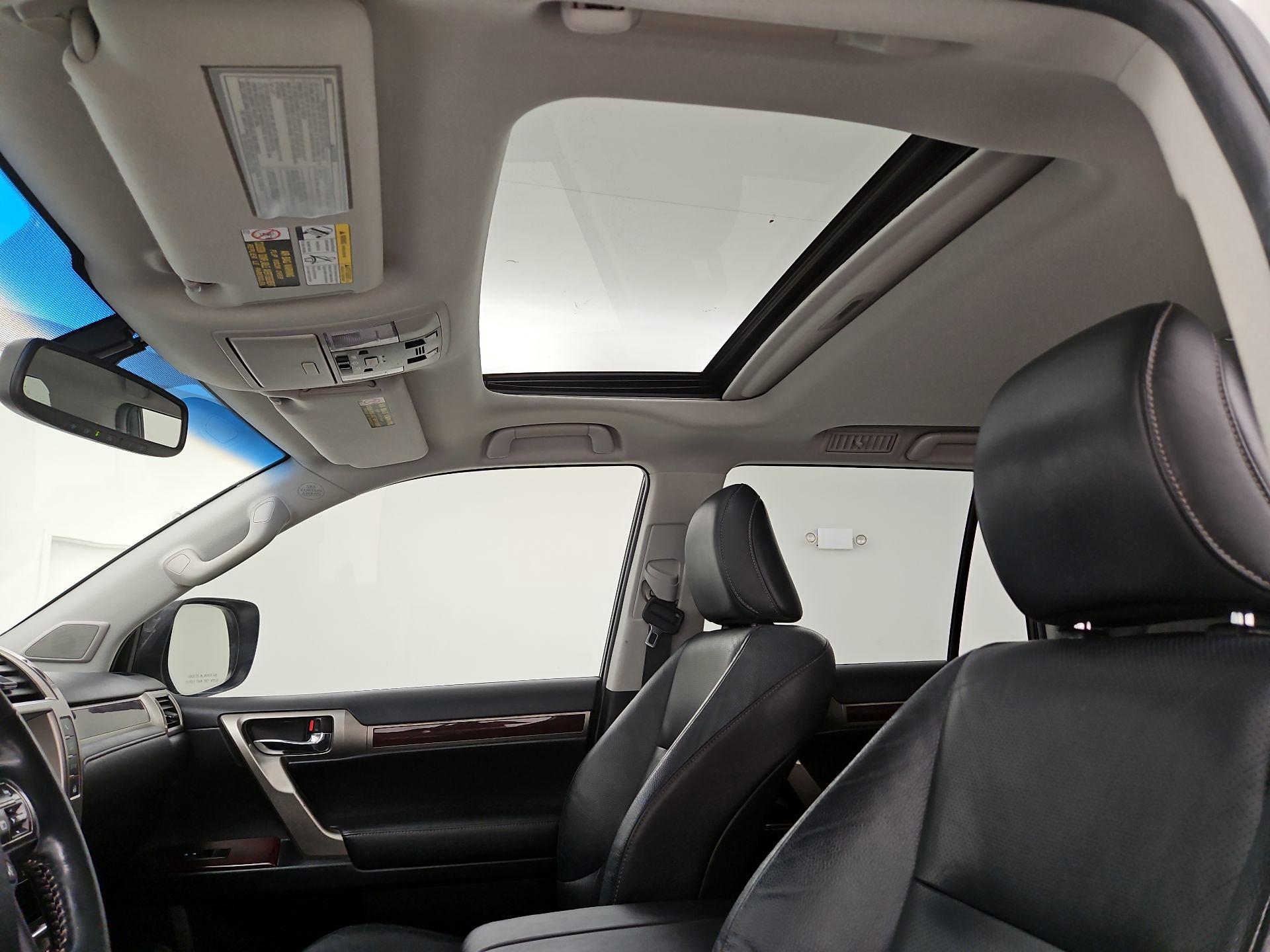 Thumbnail: 2015 Lexus GX - 20