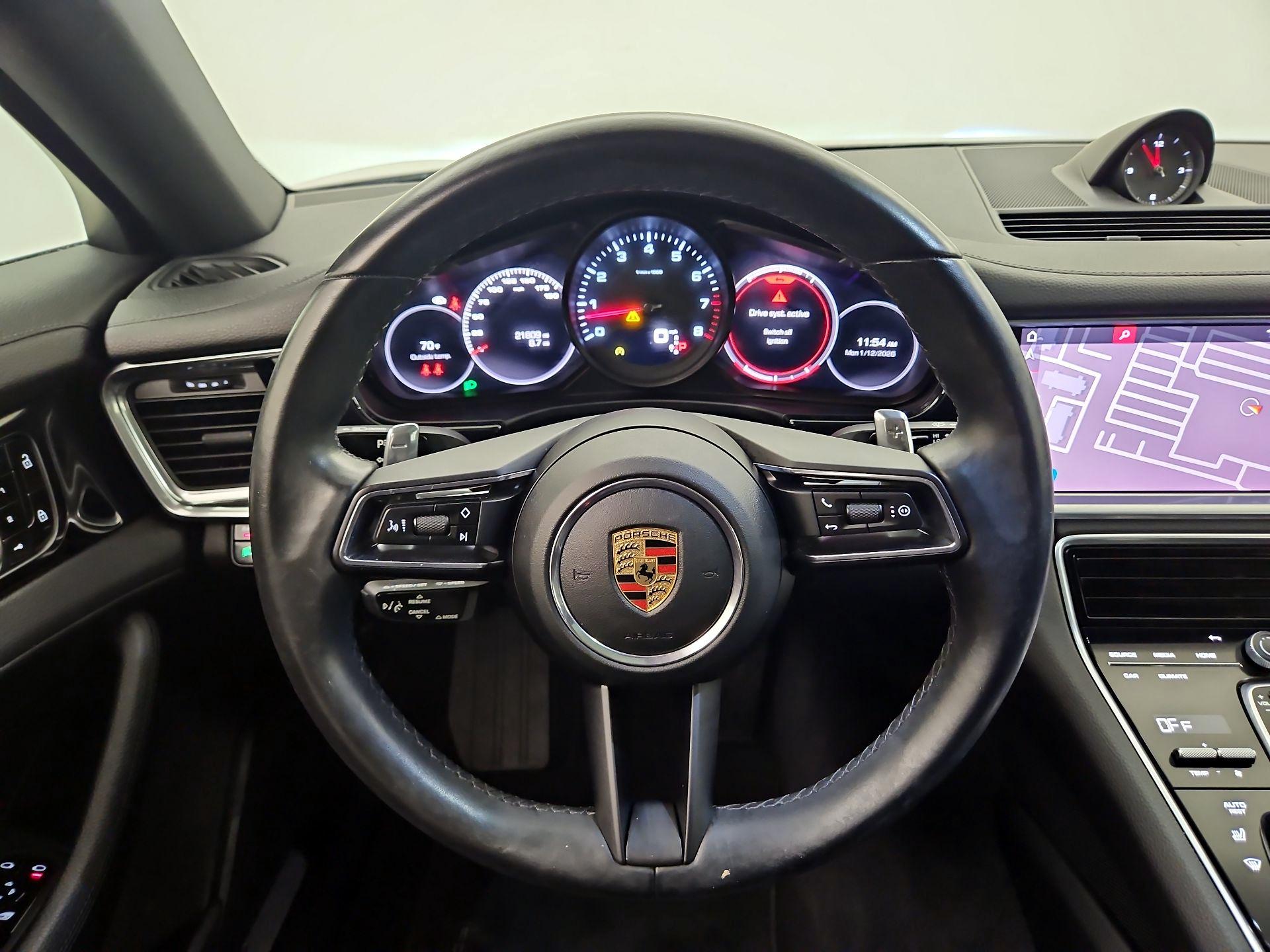 Thumbnail: 2021 Porsche Panamera - 10