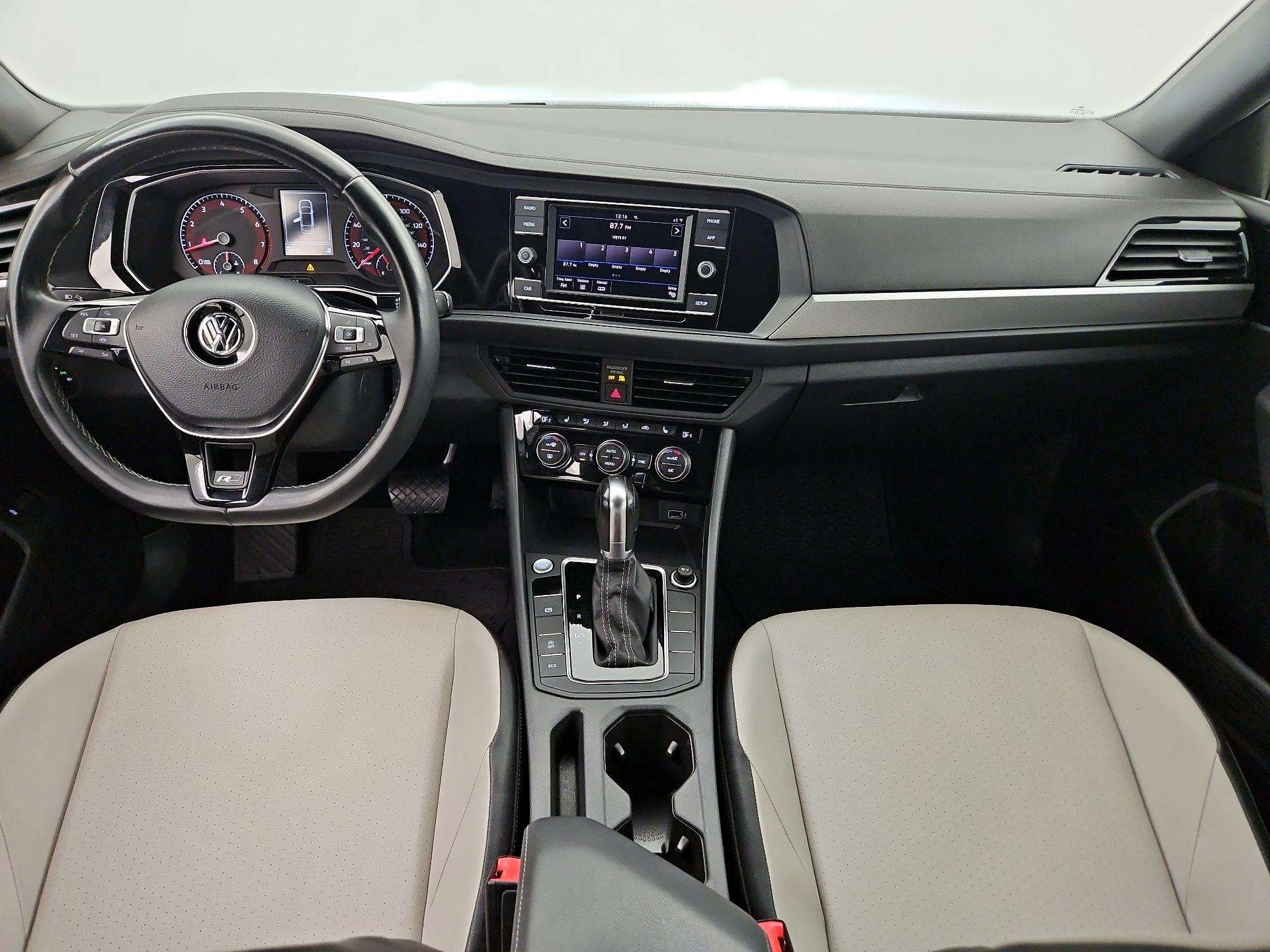 Thumbnail: 2019 Volkswagen Jetta - 9