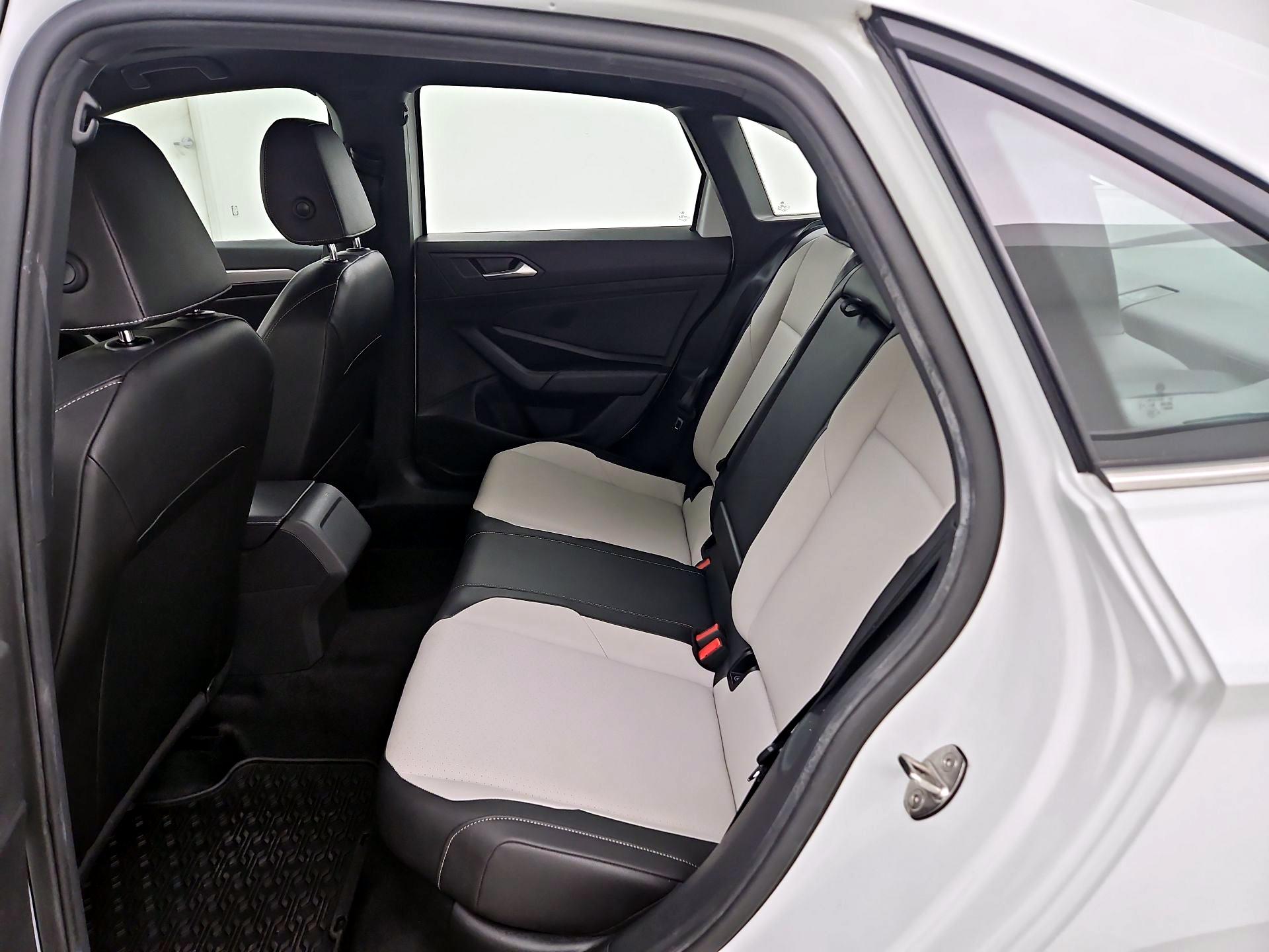 Thumbnail: 2019 Volkswagen Jetta - 19