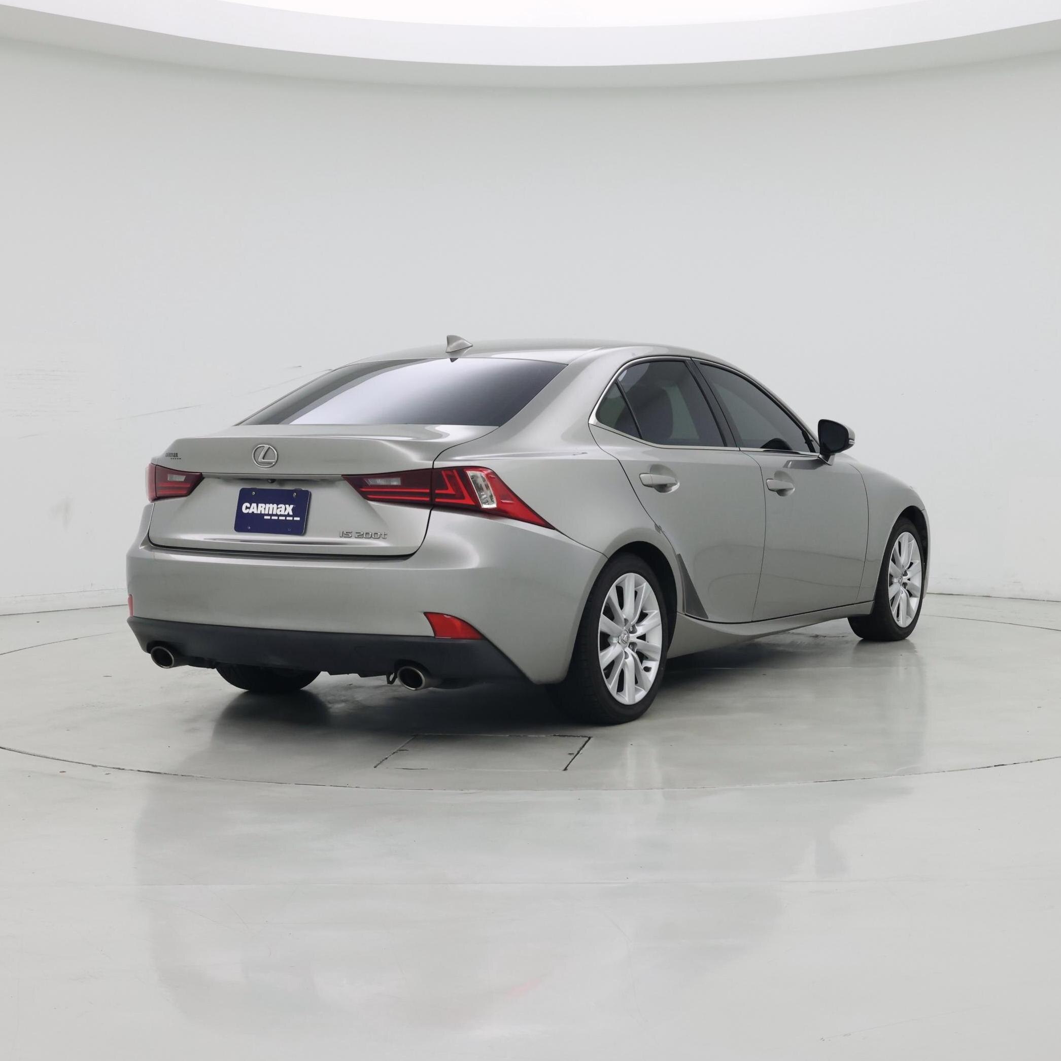 Thumbnail: 2016 Lexus IS - 8