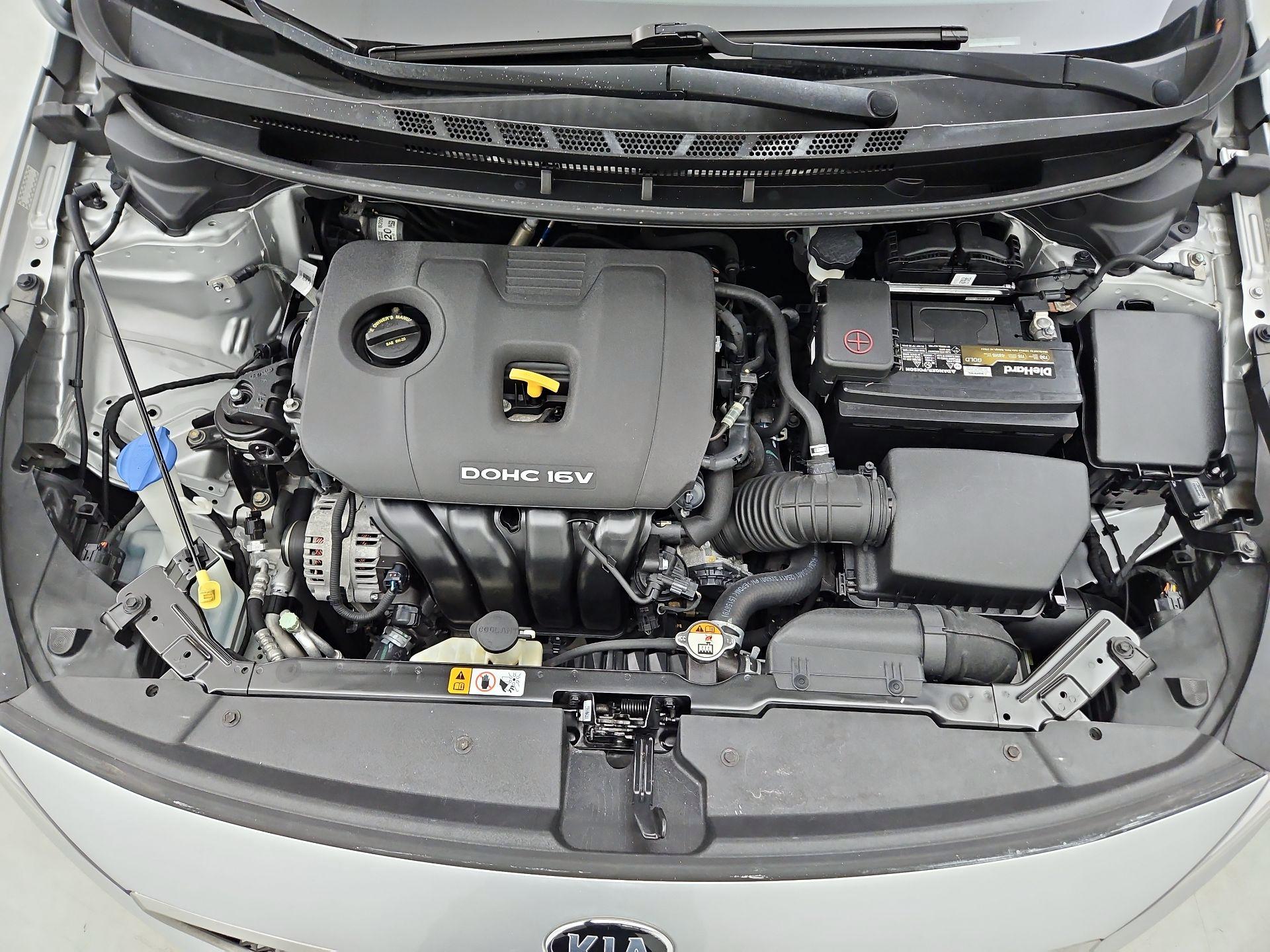 Thumbnail: 2017 Kia Forte - 20