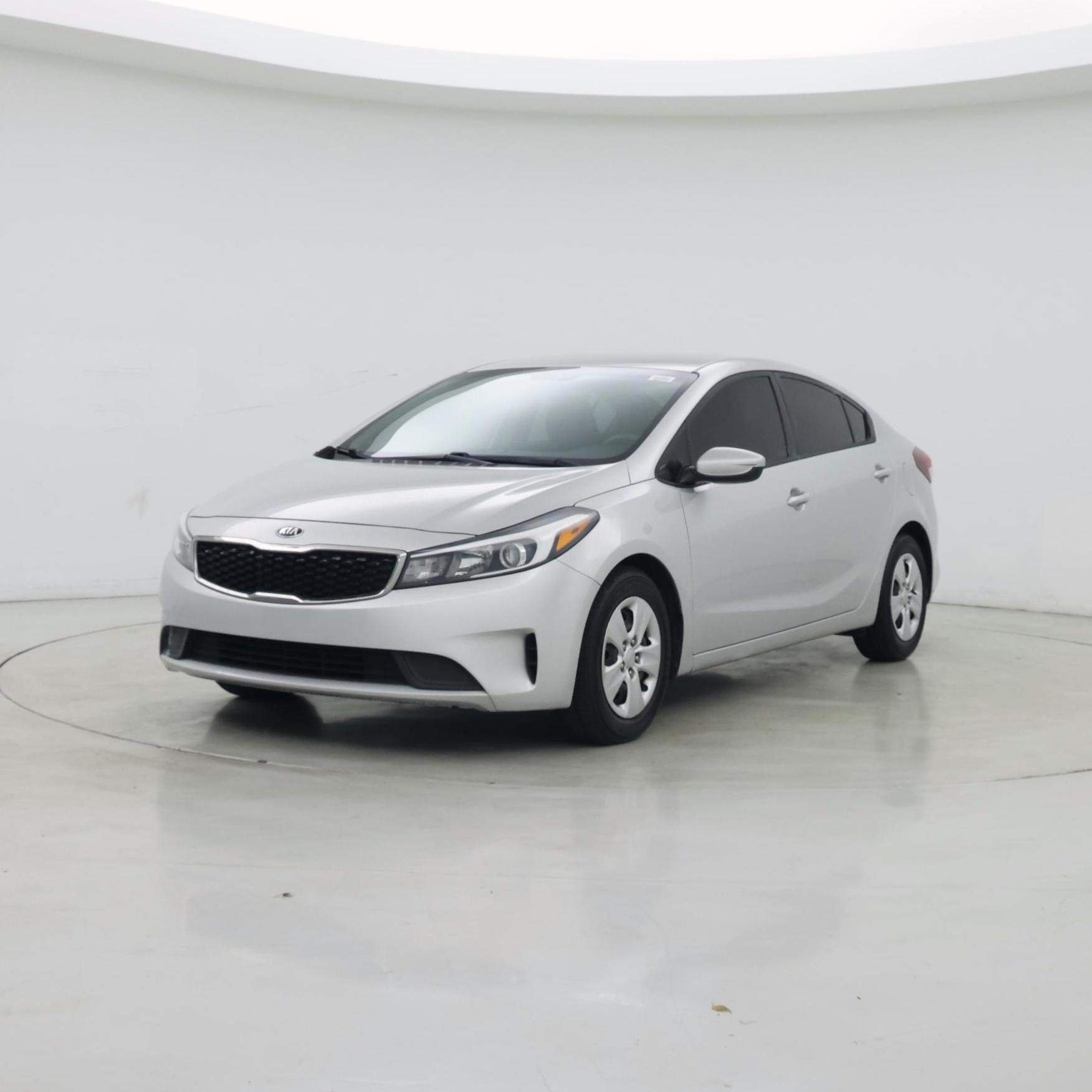 Thumbnail: 2017 Kia Forte - 4