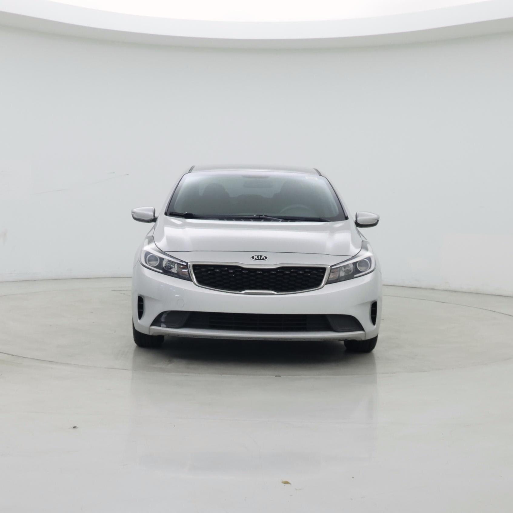 Thumbnail: 2017 Kia Forte - 5