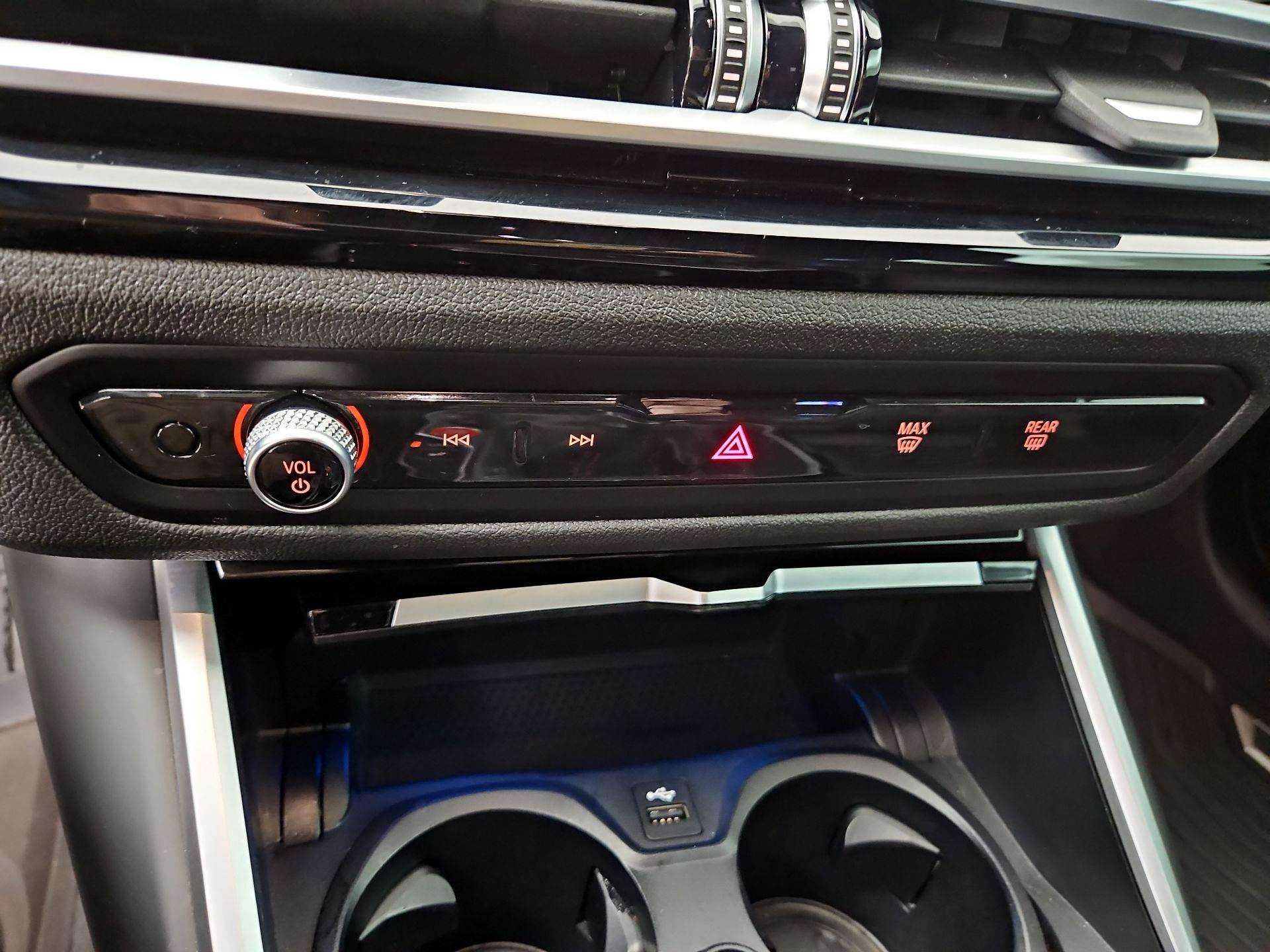 Thumbnail: 2023 BMW M2 - 17