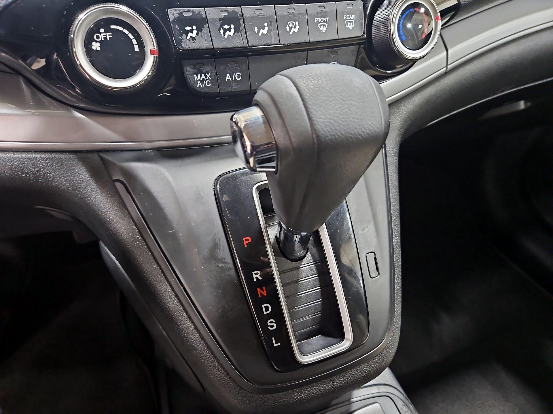 Thumbnail: 2015 Honda CR-V - 16