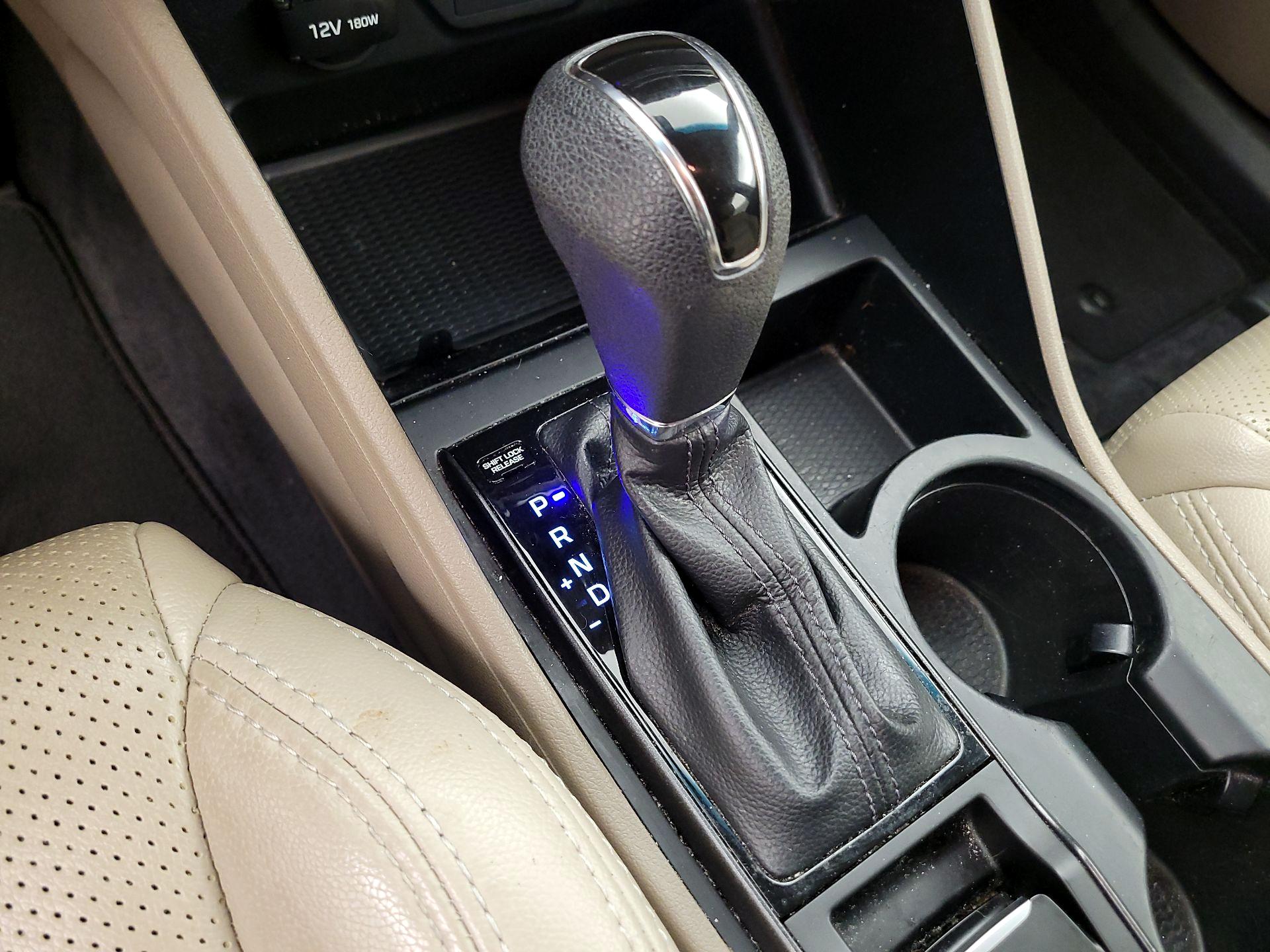 Thumbnail: 2019 Hyundai Tucson - 17