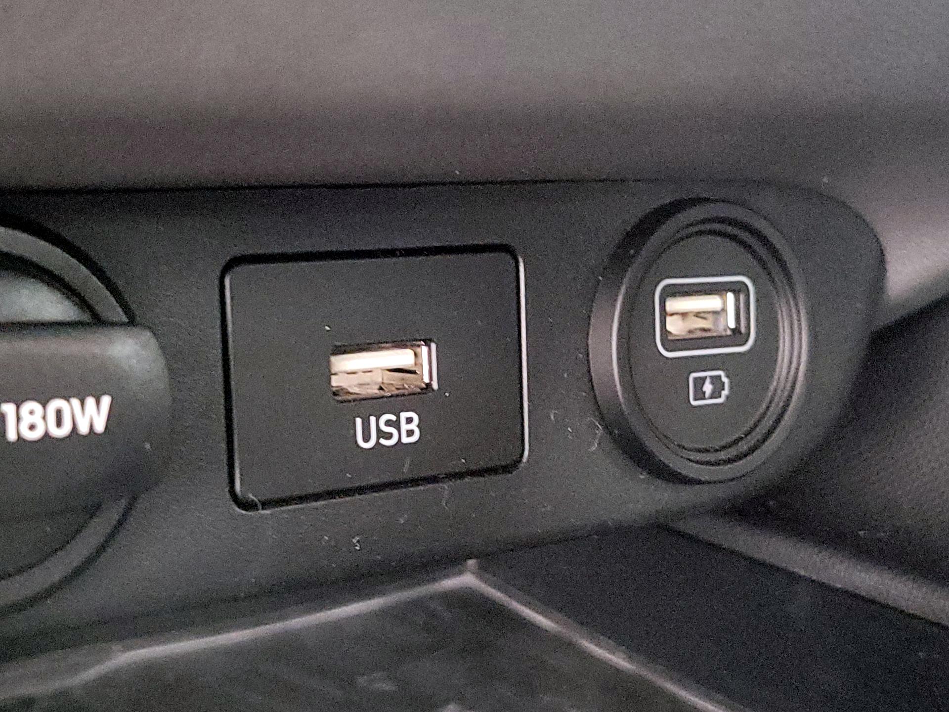 Thumbnail: 2023 Hyundai Elantra - 19