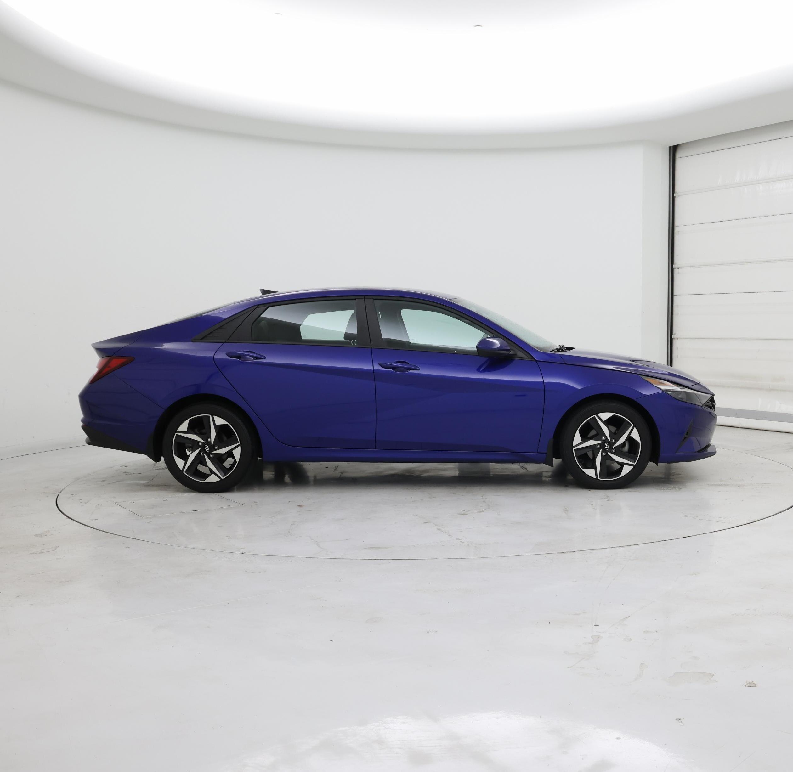 Thumbnail: 2023 Hyundai Elantra - 7