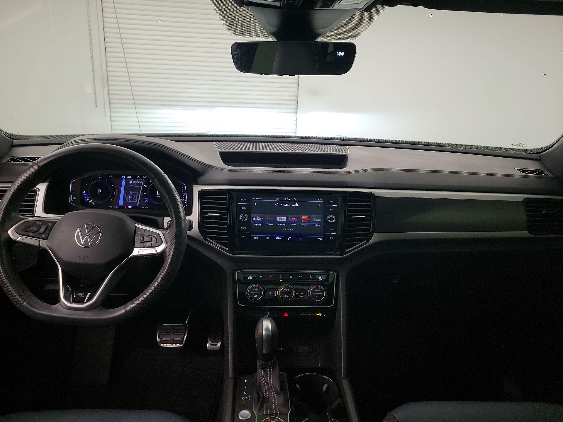 Thumbnail: 2022 Volkswagen Atlas - 9