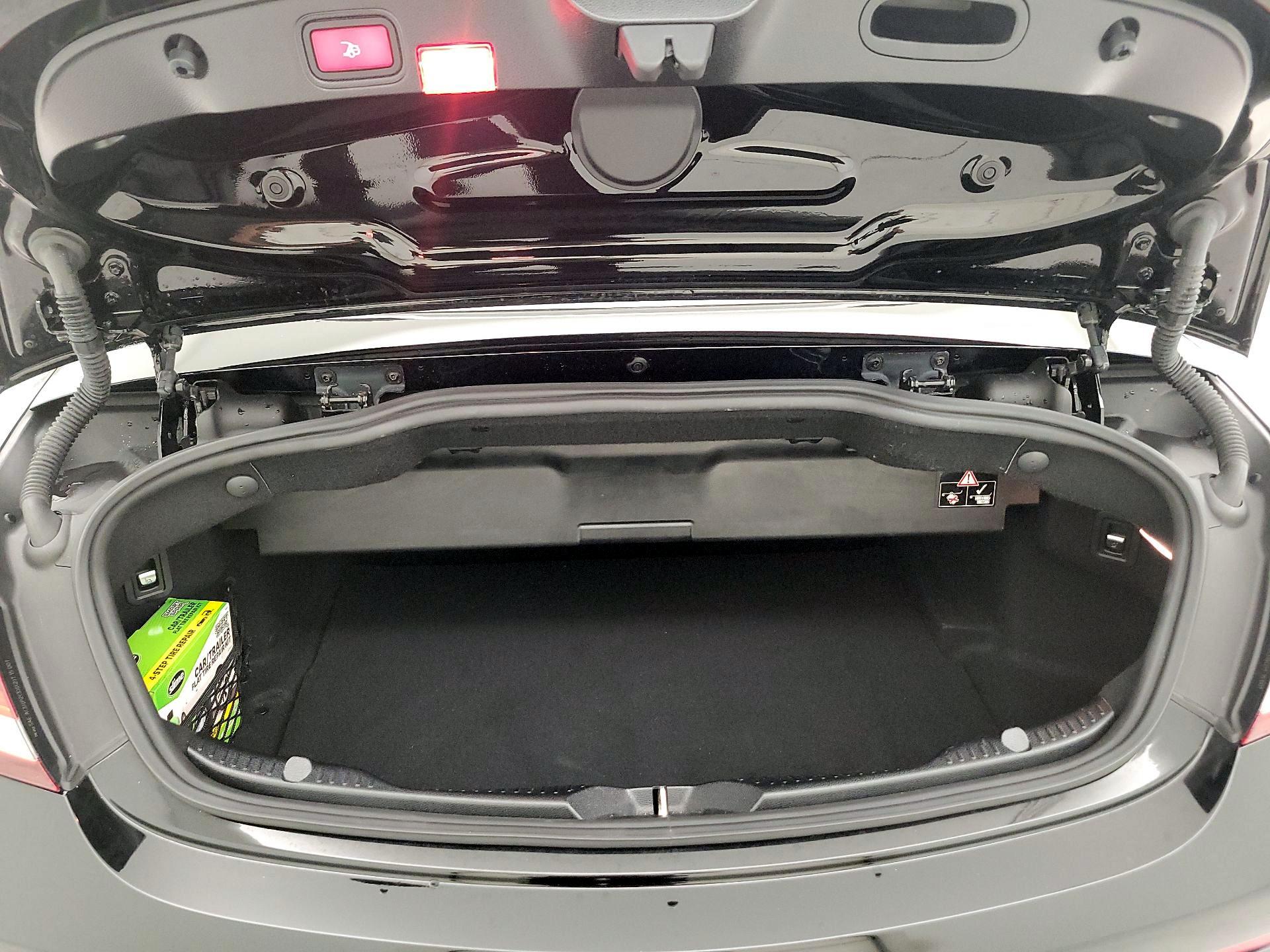 Thumbnail: 2020 Mercedes-Benz C-Class - 20