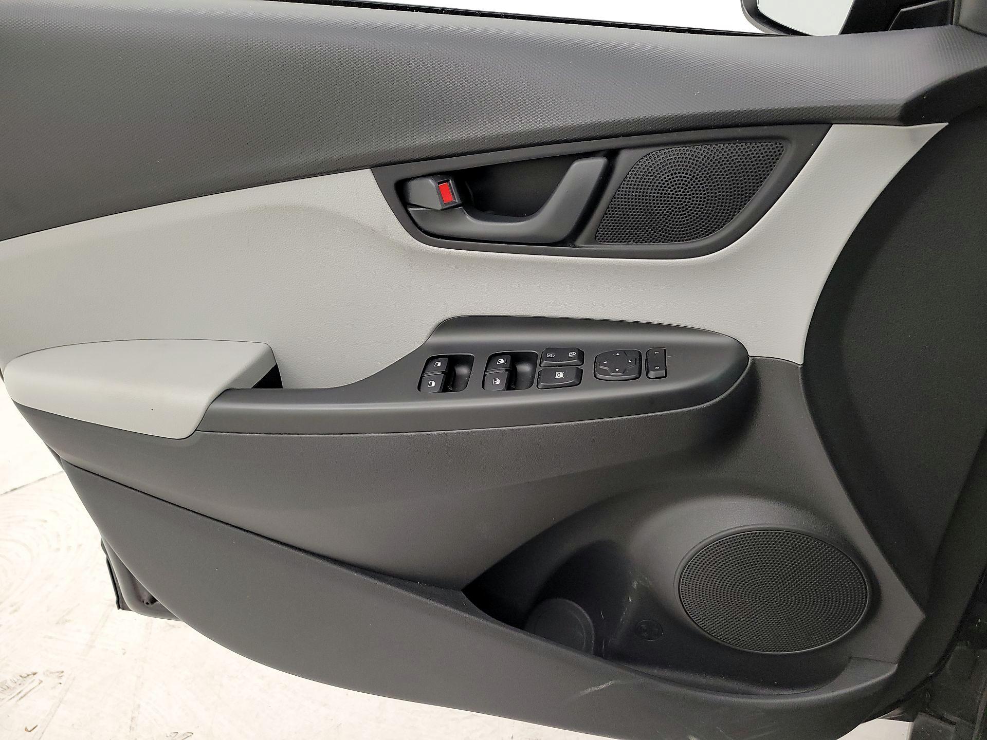 Thumbnail: 2023 Hyundai Kona - 12