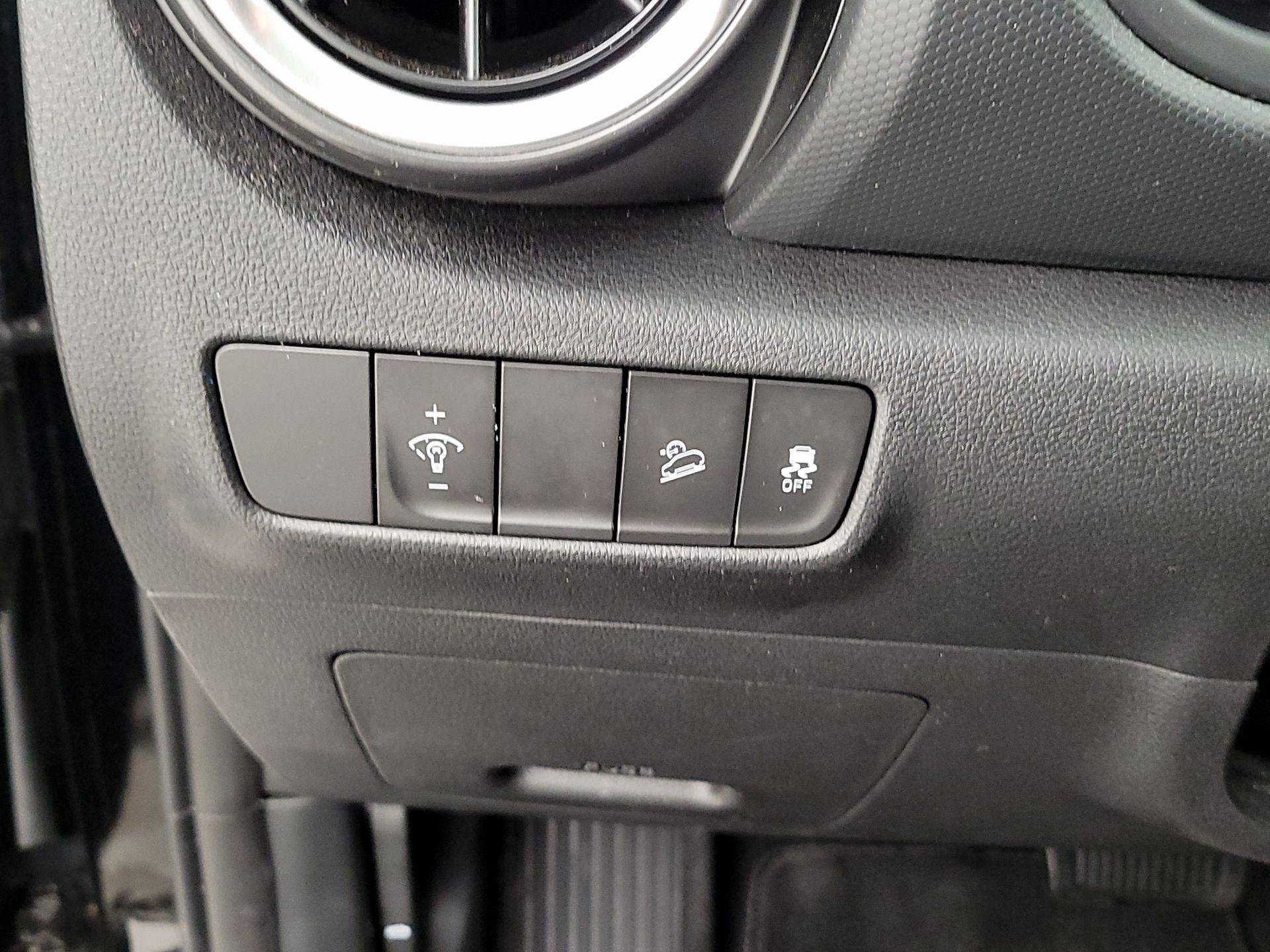 Thumbnail: 2023 Hyundai Kona - 13