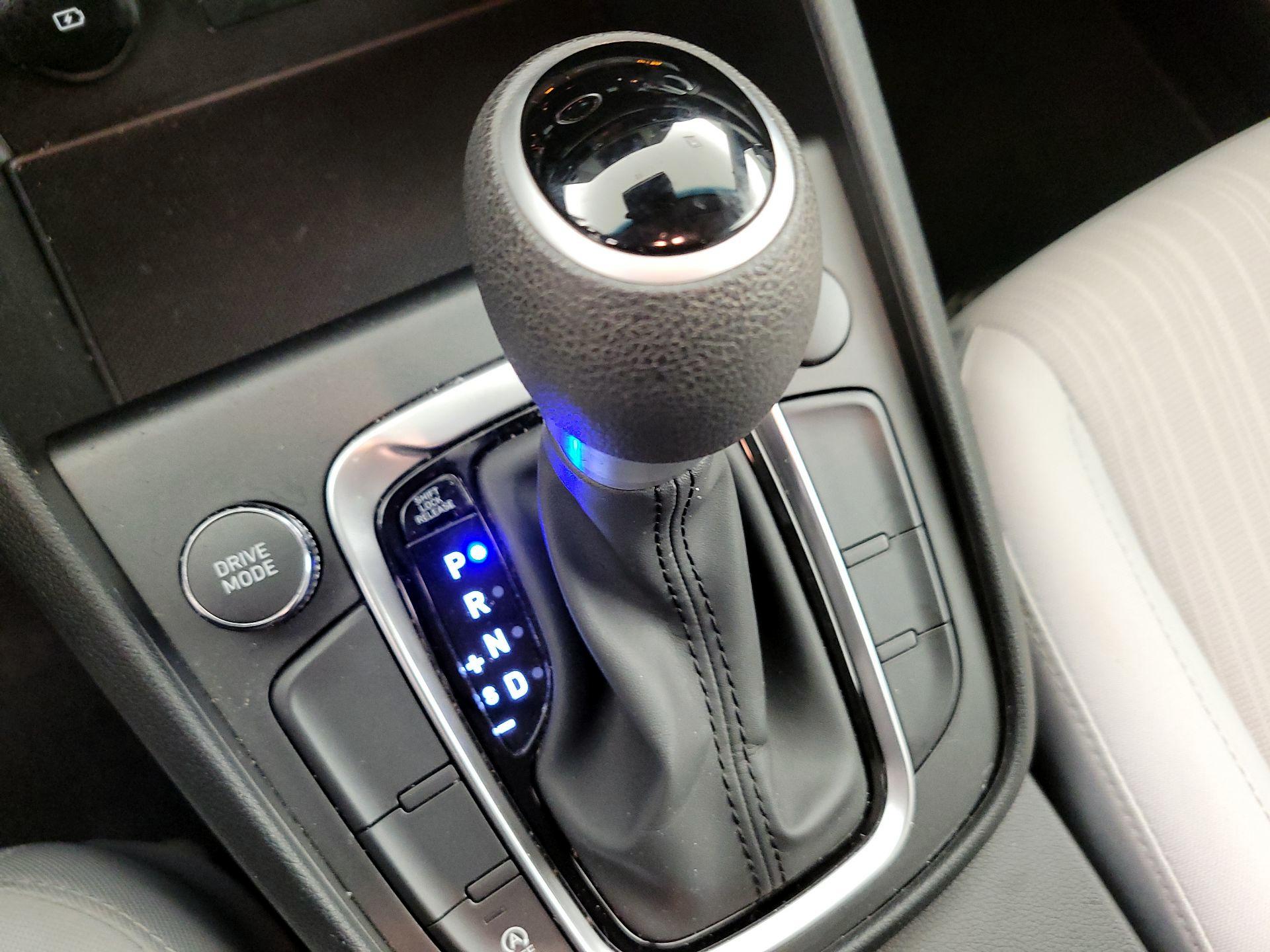 Thumbnail: 2023 Hyundai Kona - 17