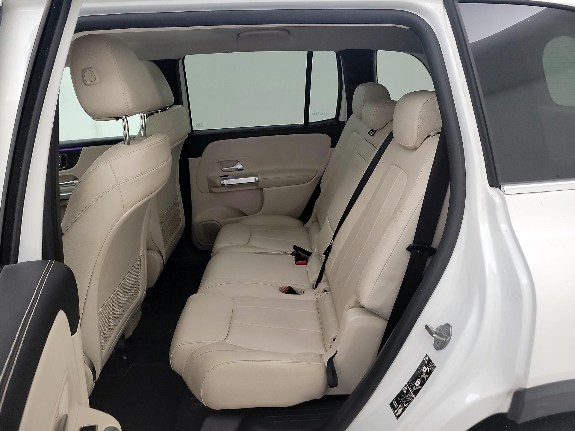 Thumbnail: 2021 Mercedes-Benz GLB - 20