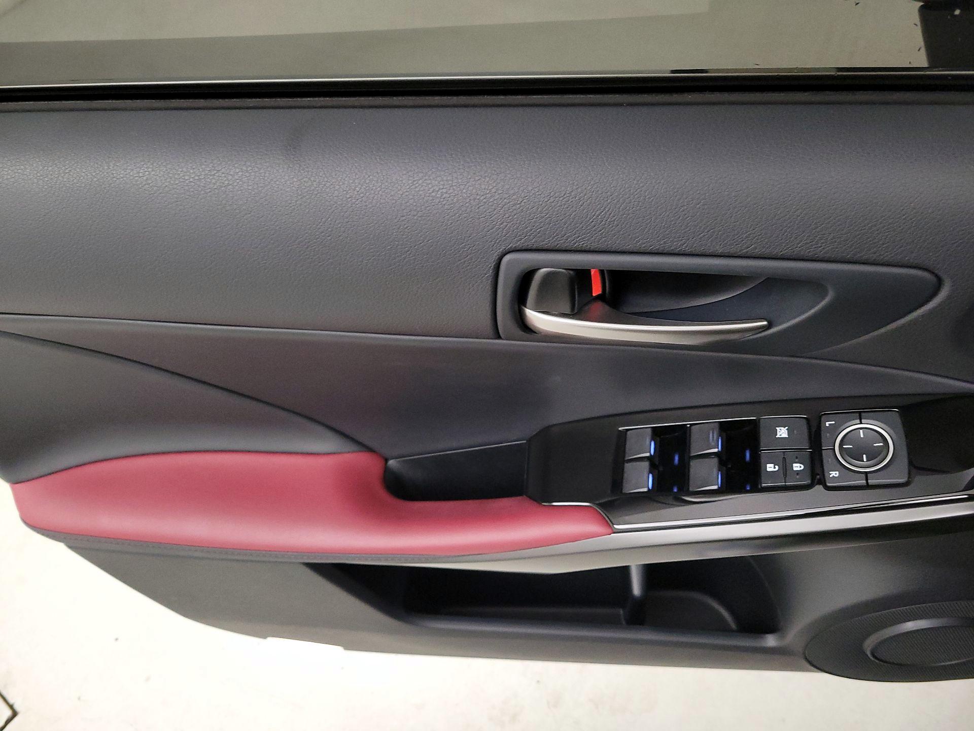 Thumbnail: 2023 Lexus IS - 12