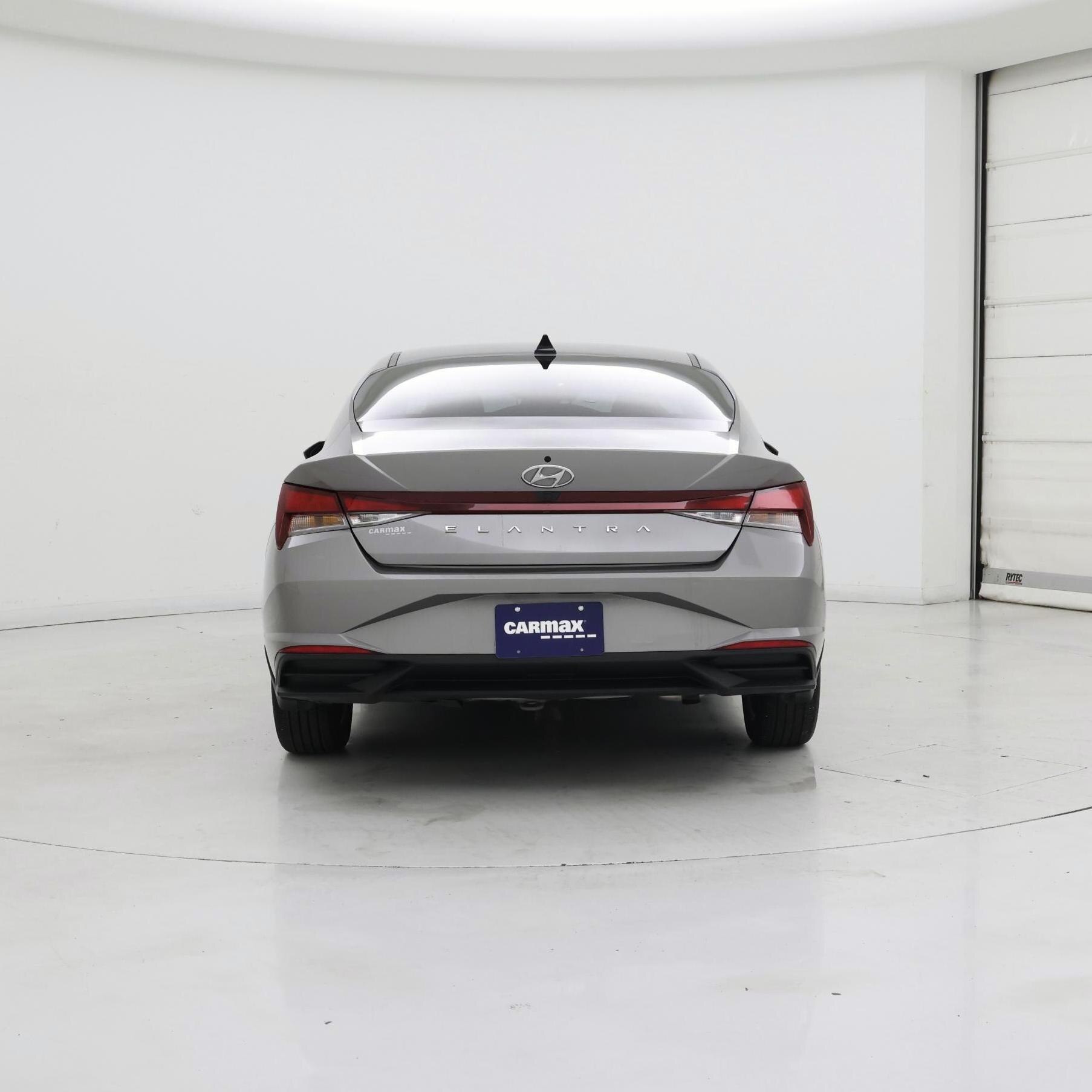 Thumbnail: 2023 Hyundai Elantra - 6