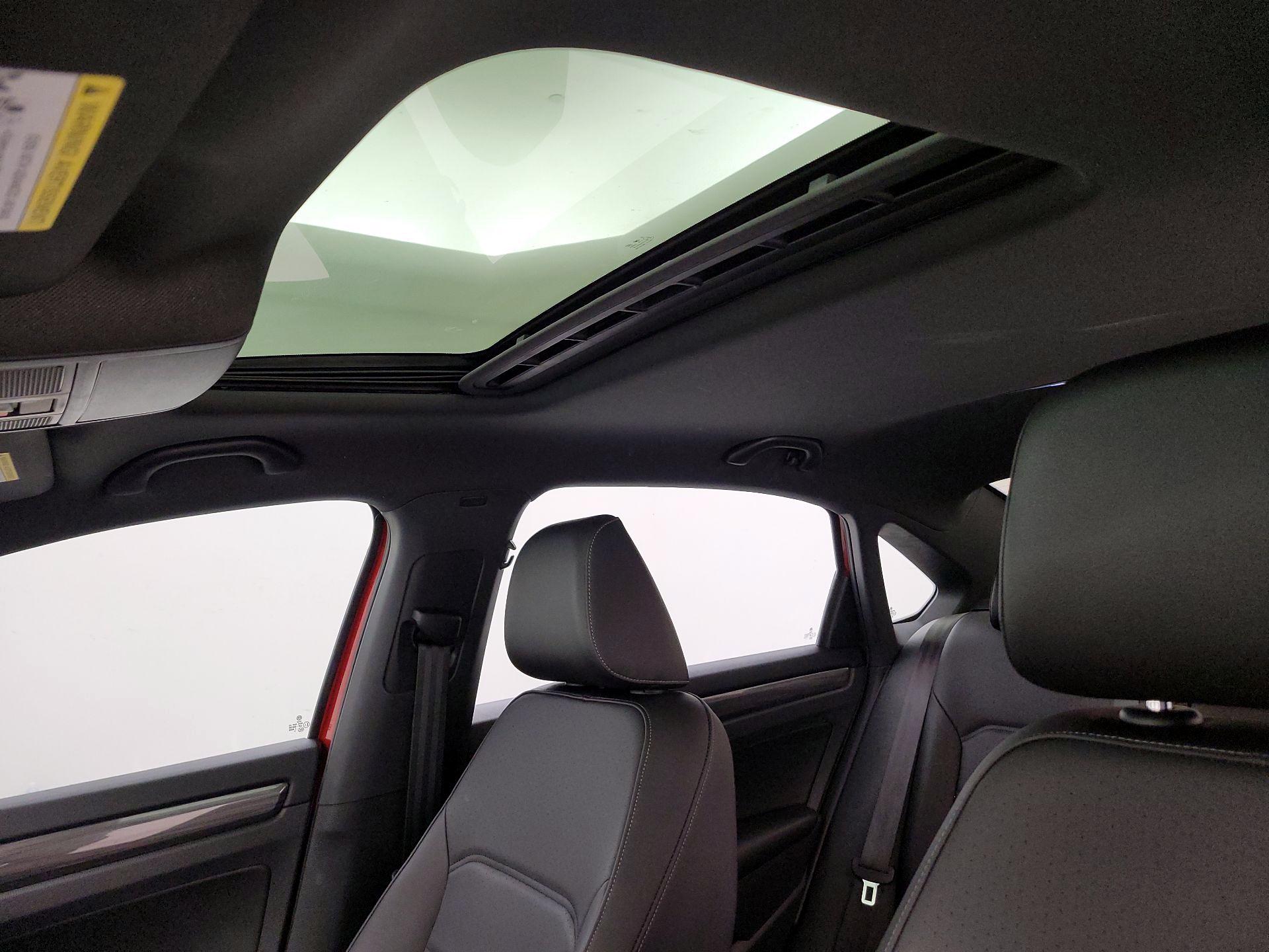 Thumbnail: 2022 Volkswagen Passat - 20