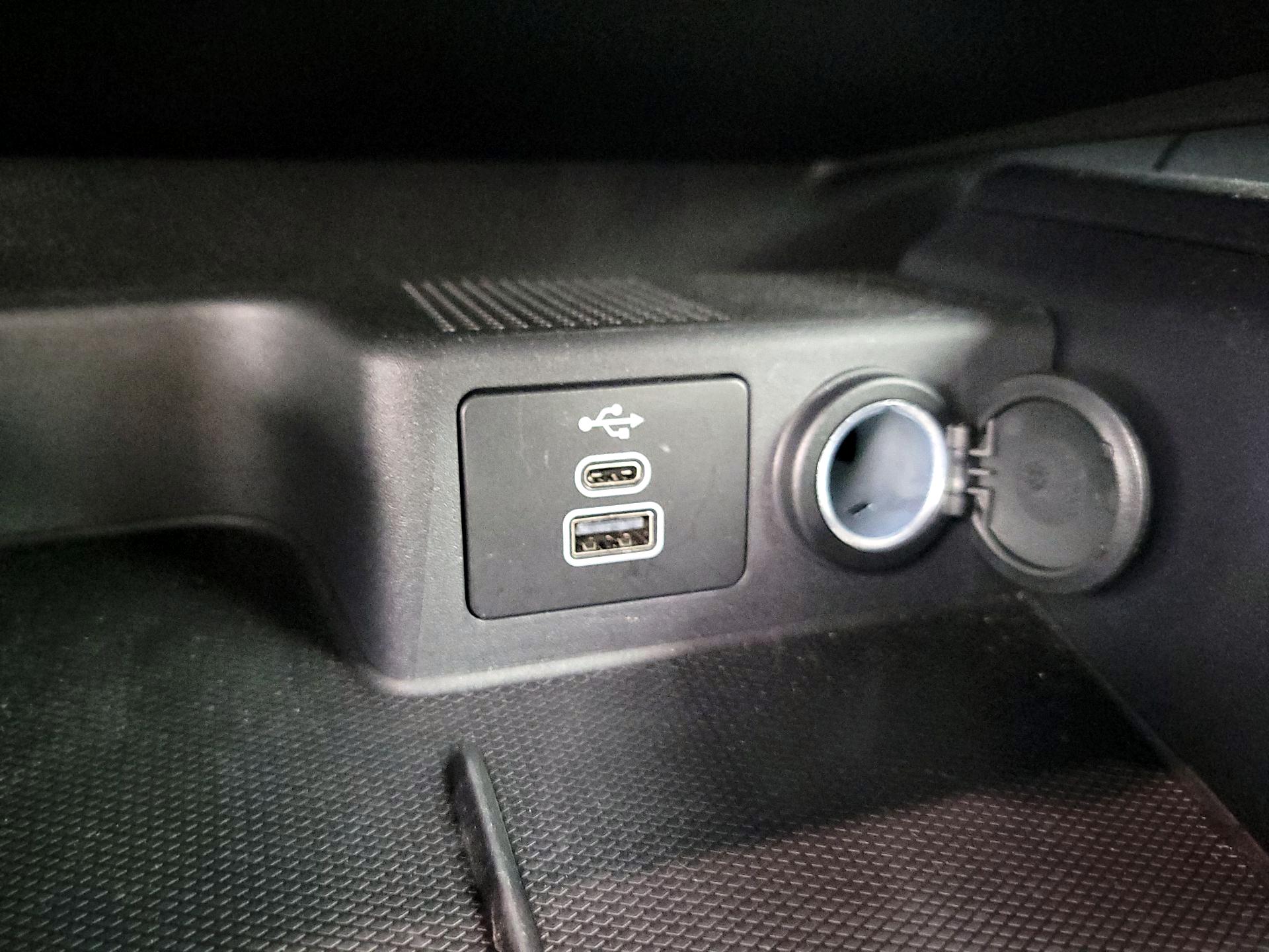 Thumbnail: 2025 Ford Escape - 18