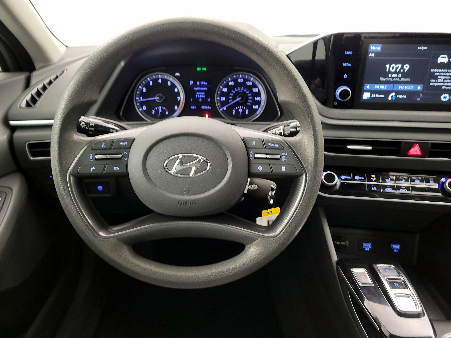 Thumbnail: 2020 Hyundai Sonata - 10