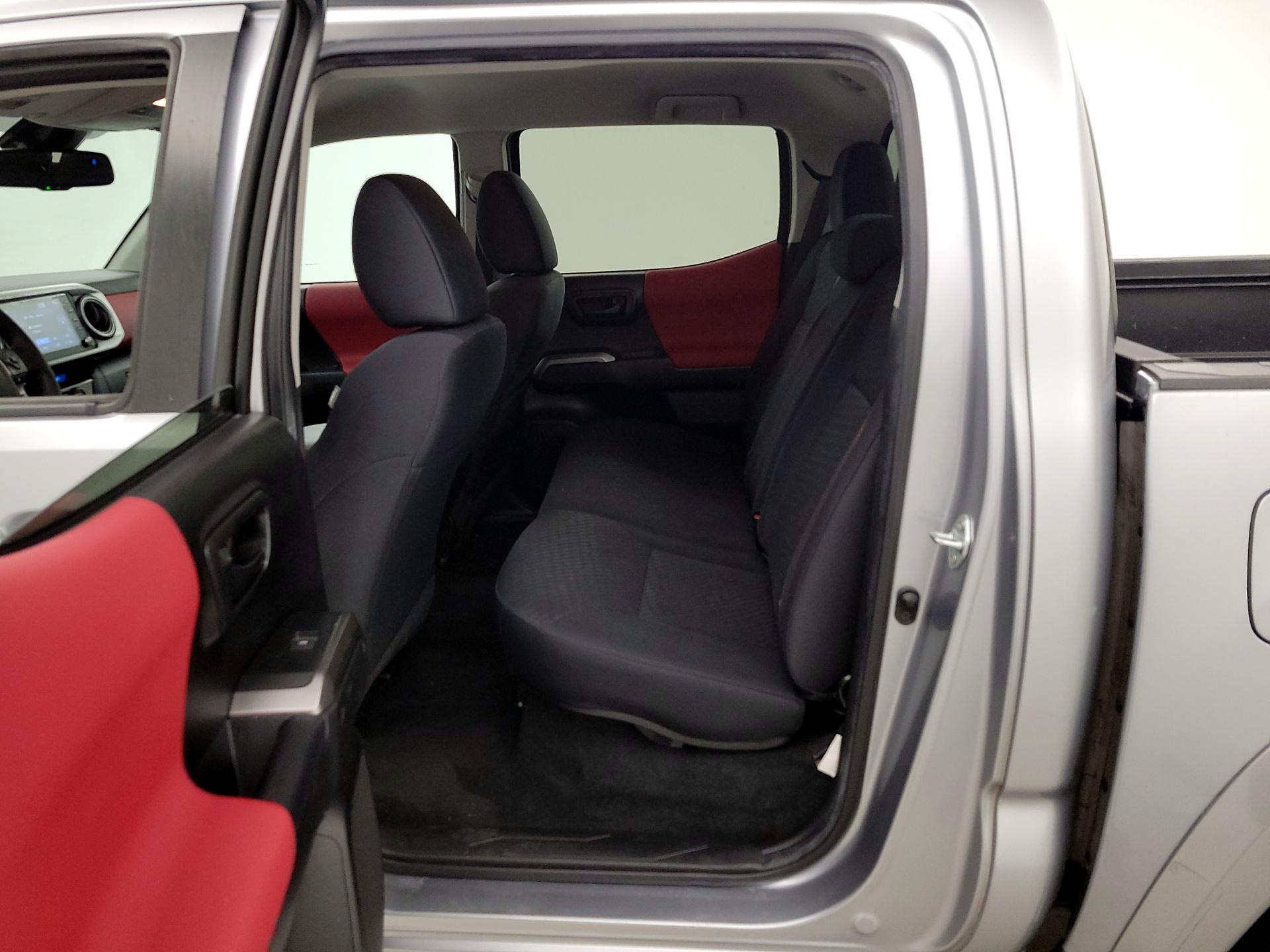 Thumbnail: 2022 Toyota Tacoma - 19