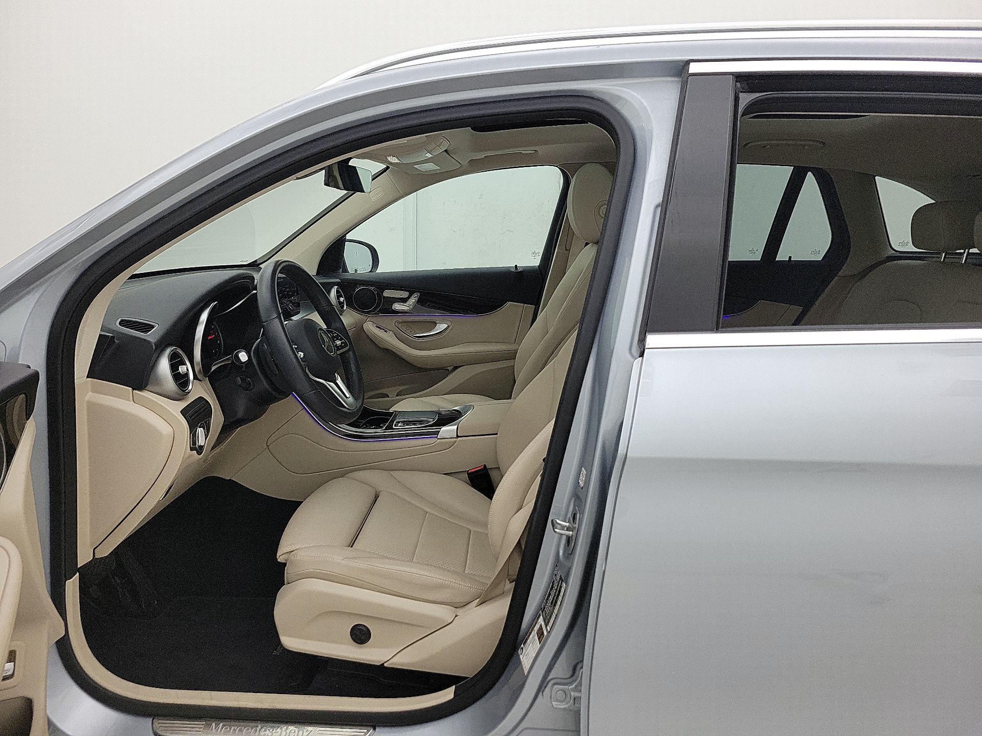 Thumbnail: 2022 Mercedes-Benz GLC - 11