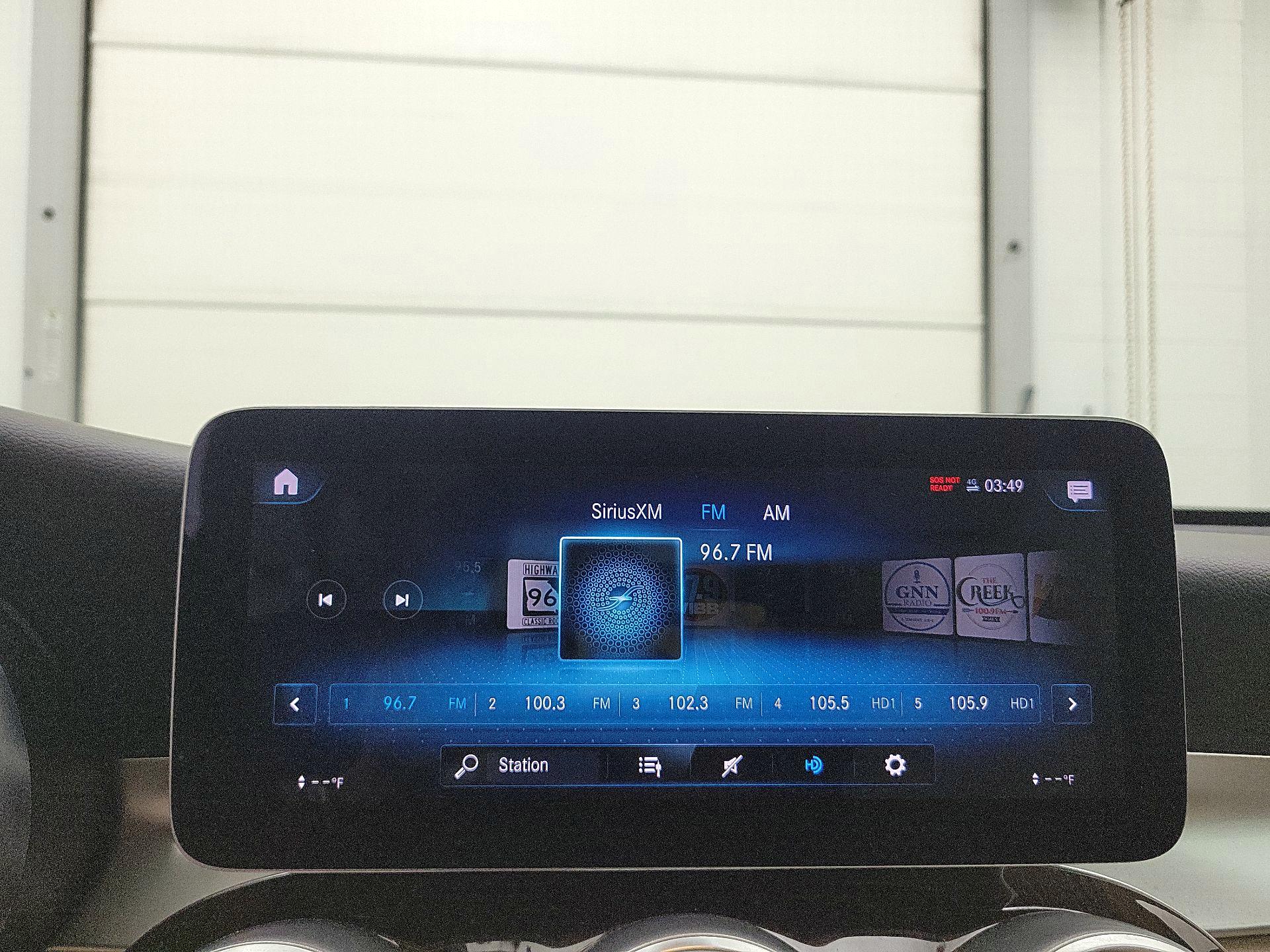 Thumbnail: 2022 Mercedes-Benz GLC - 16