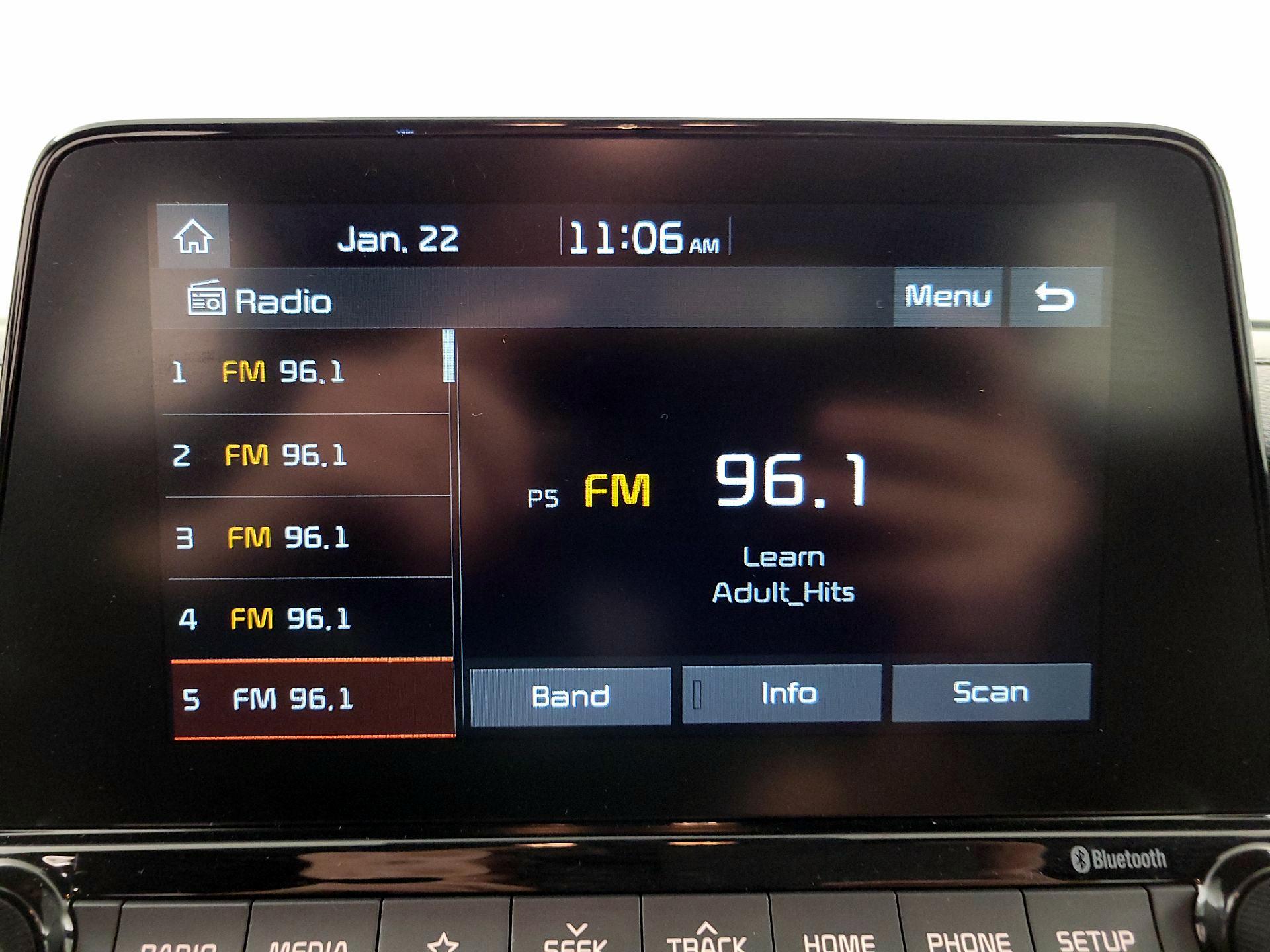 Thumbnail: 2020 Kia Forte - 15