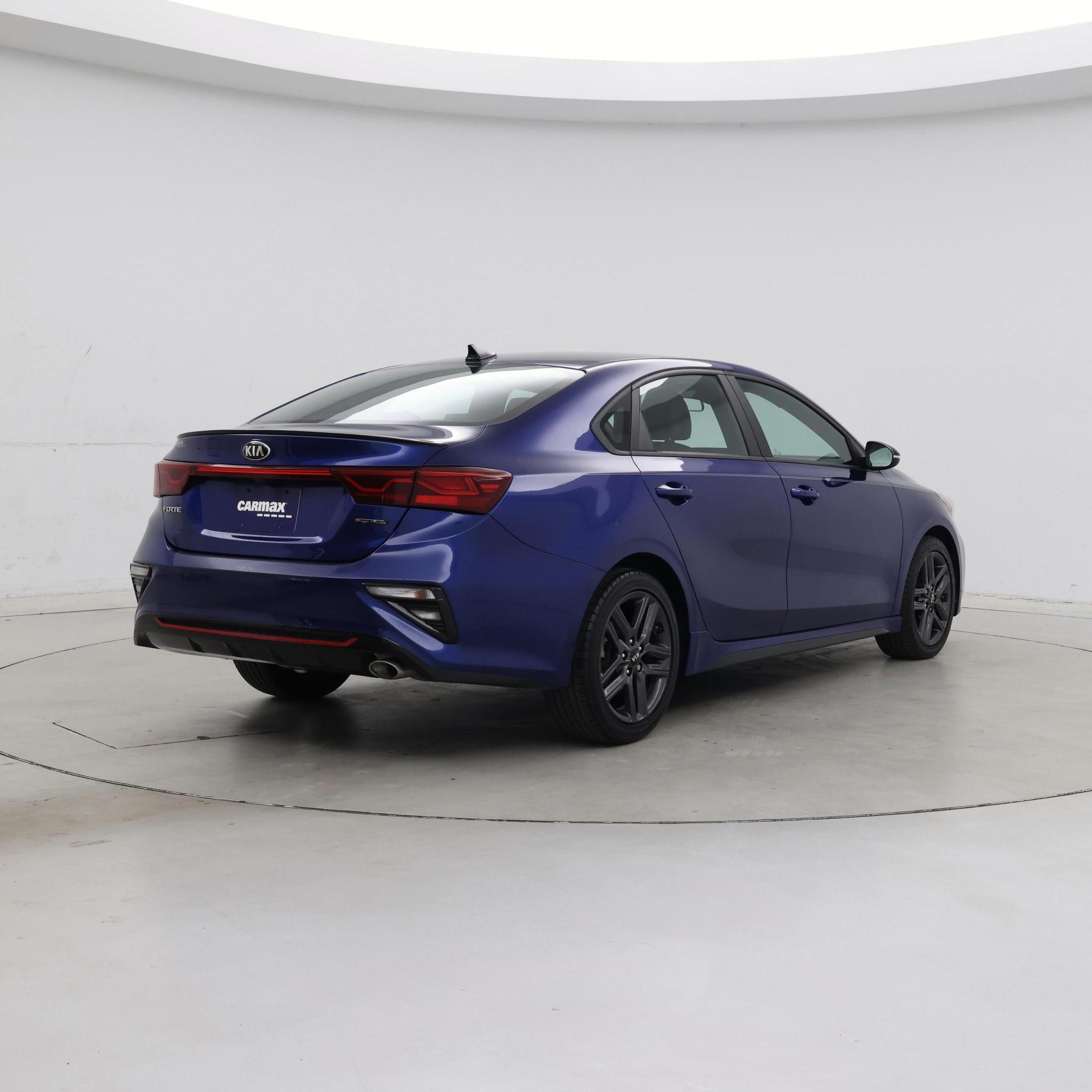 Thumbnail: 2020 Kia Forte - 8