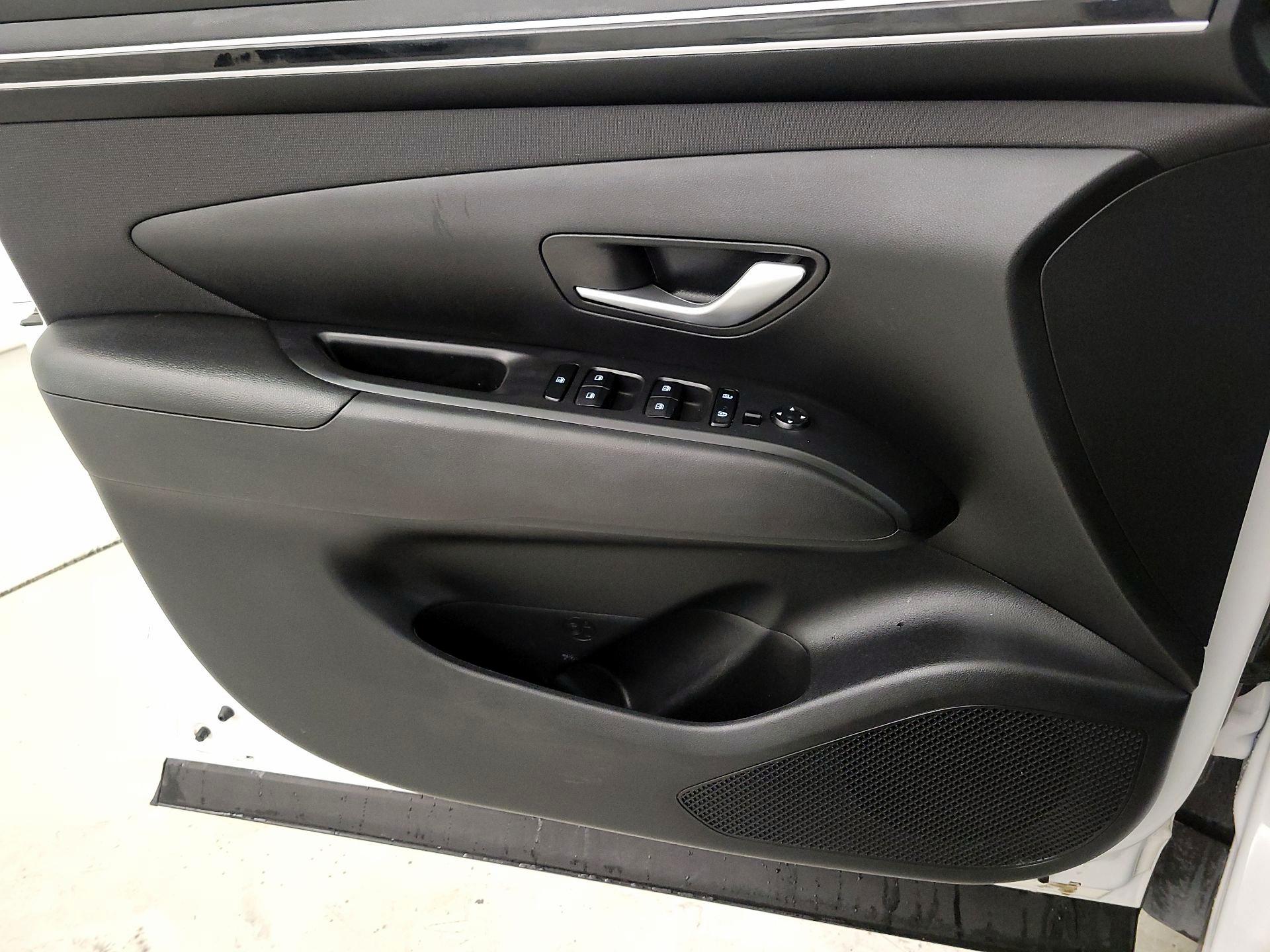 Thumbnail: 2023 Hyundai Tucson - 12