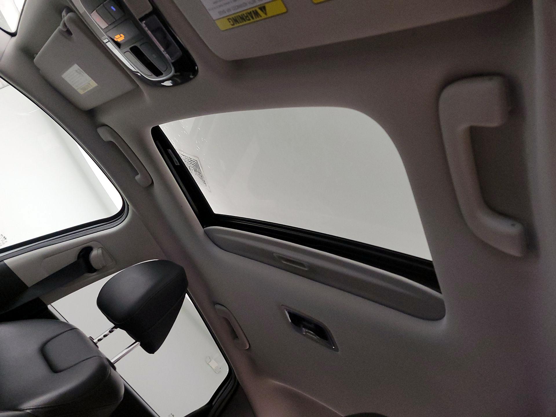 Thumbnail: 2023 Hyundai Tucson - 19