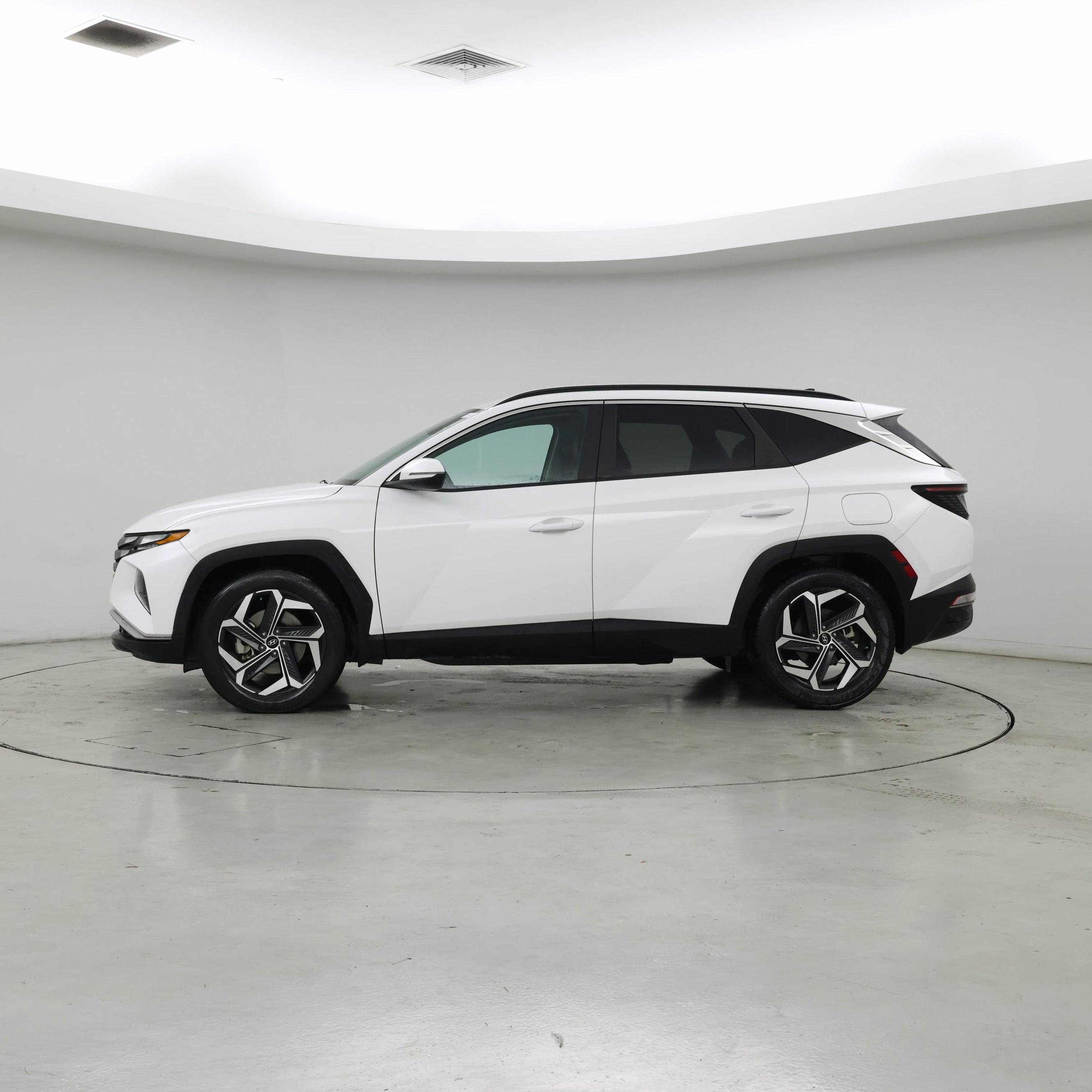 Thumbnail: 2023 Hyundai Tucson - 3