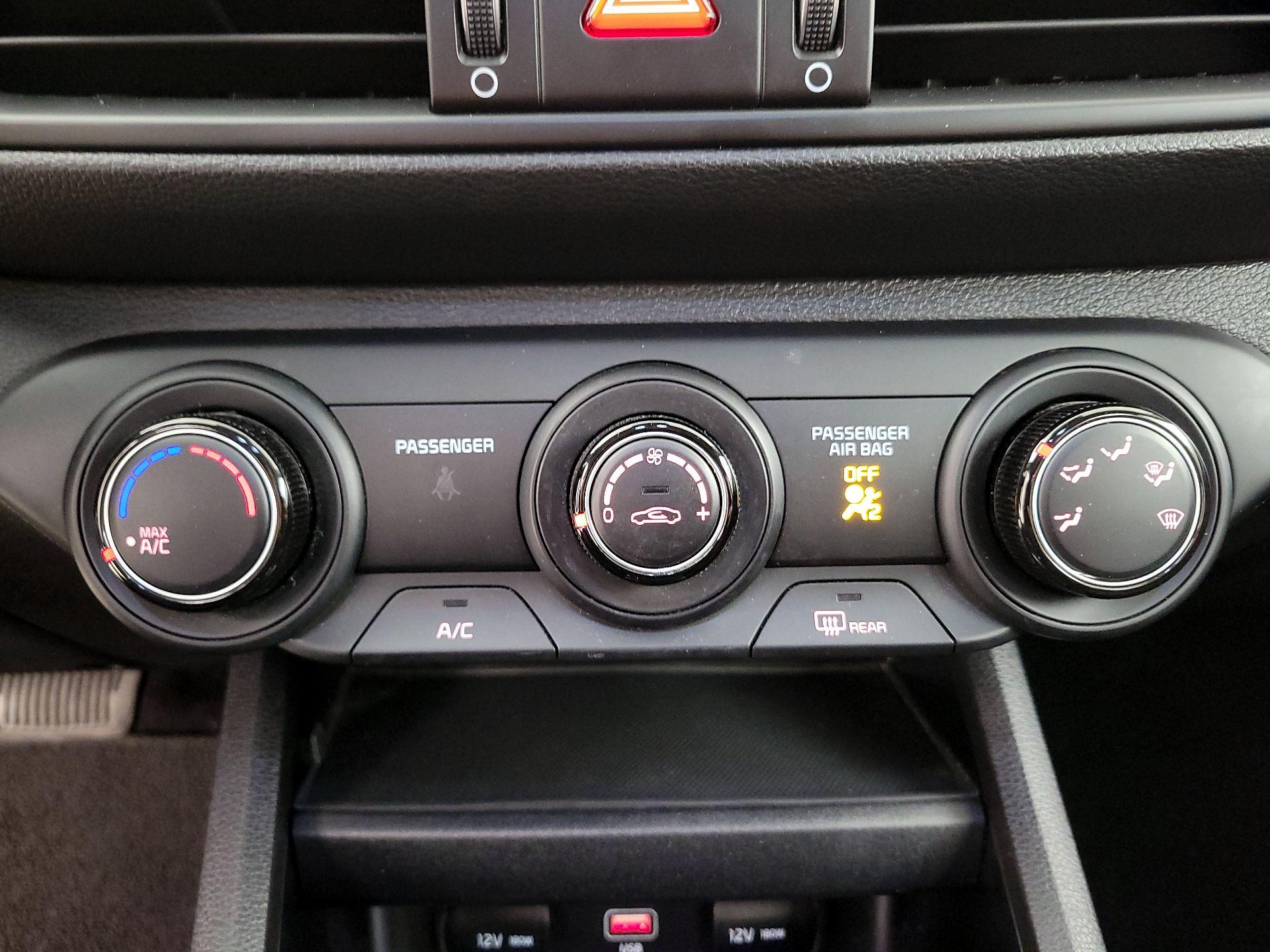 Thumbnail: 2023 Kia Forte - 16