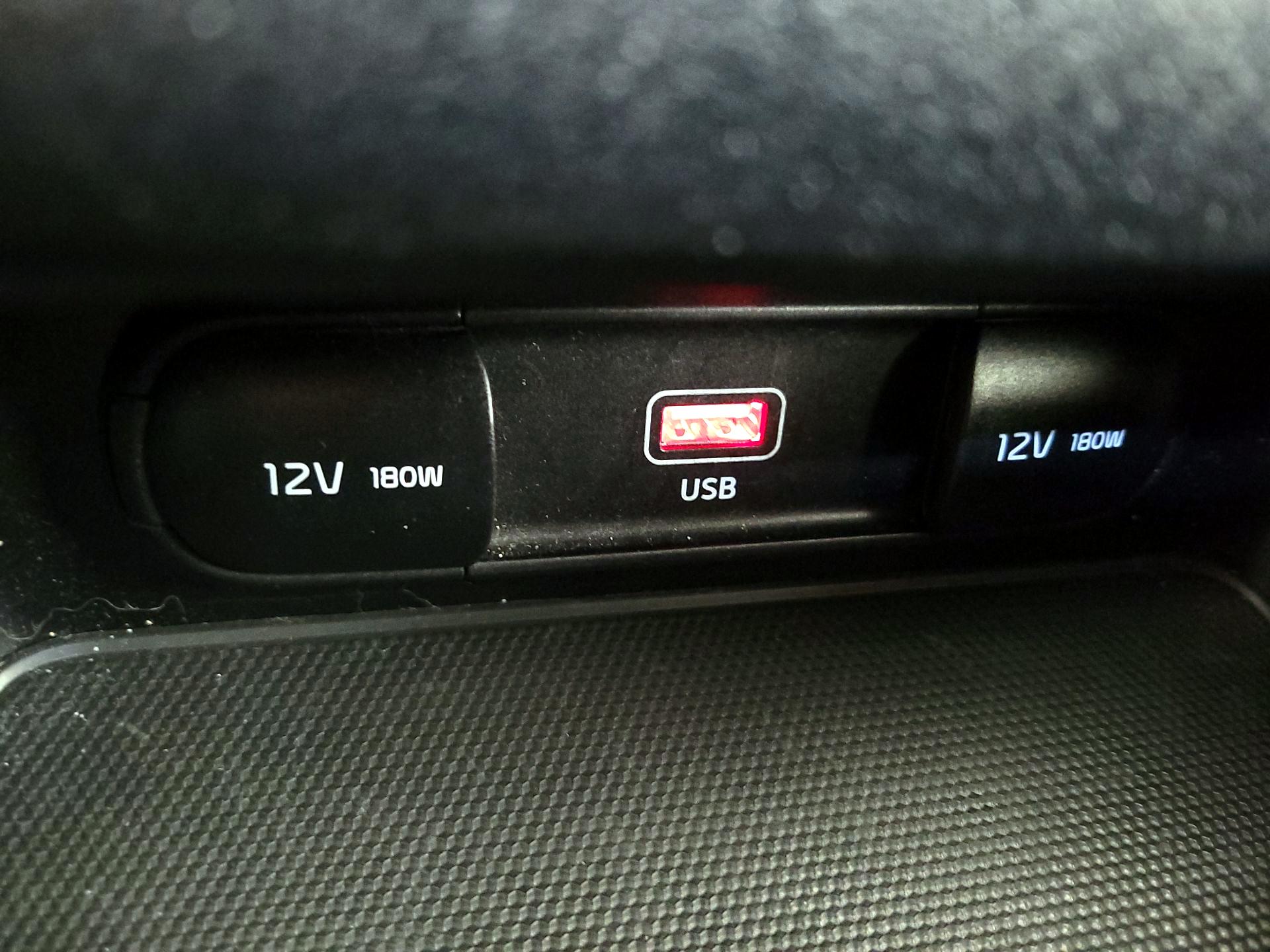 Thumbnail: 2023 Kia Forte - 18