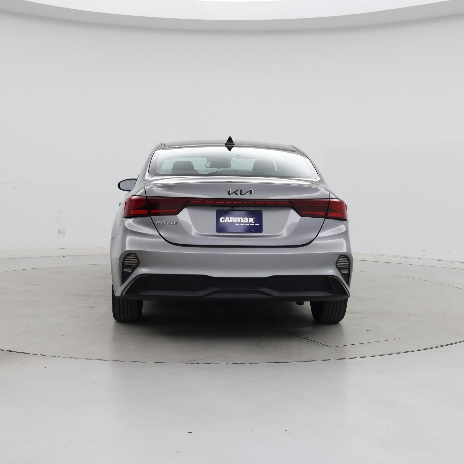 Thumbnail: 2023 Kia Forte - 6