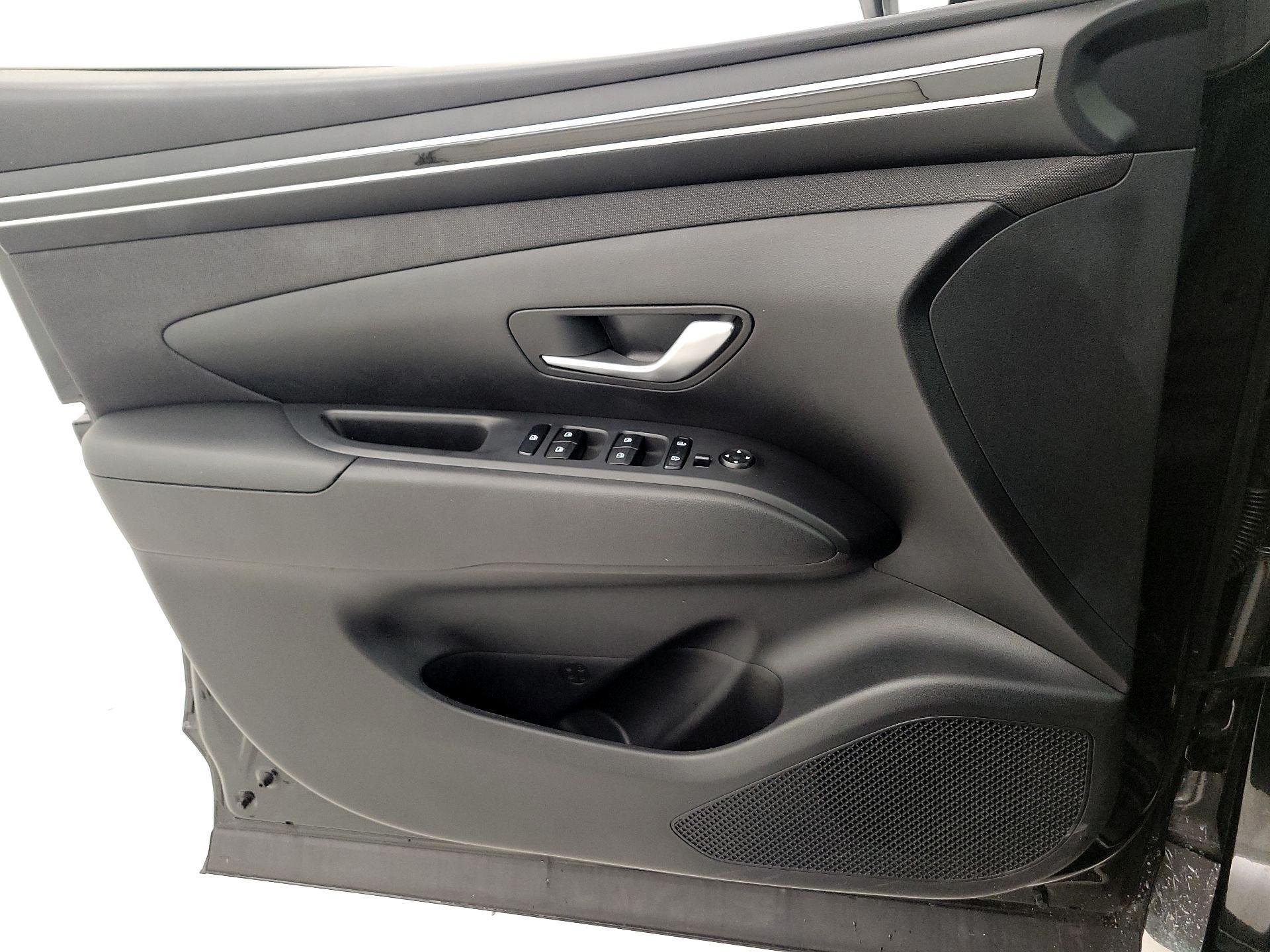 Thumbnail: 2023 Hyundai Tucson - 12