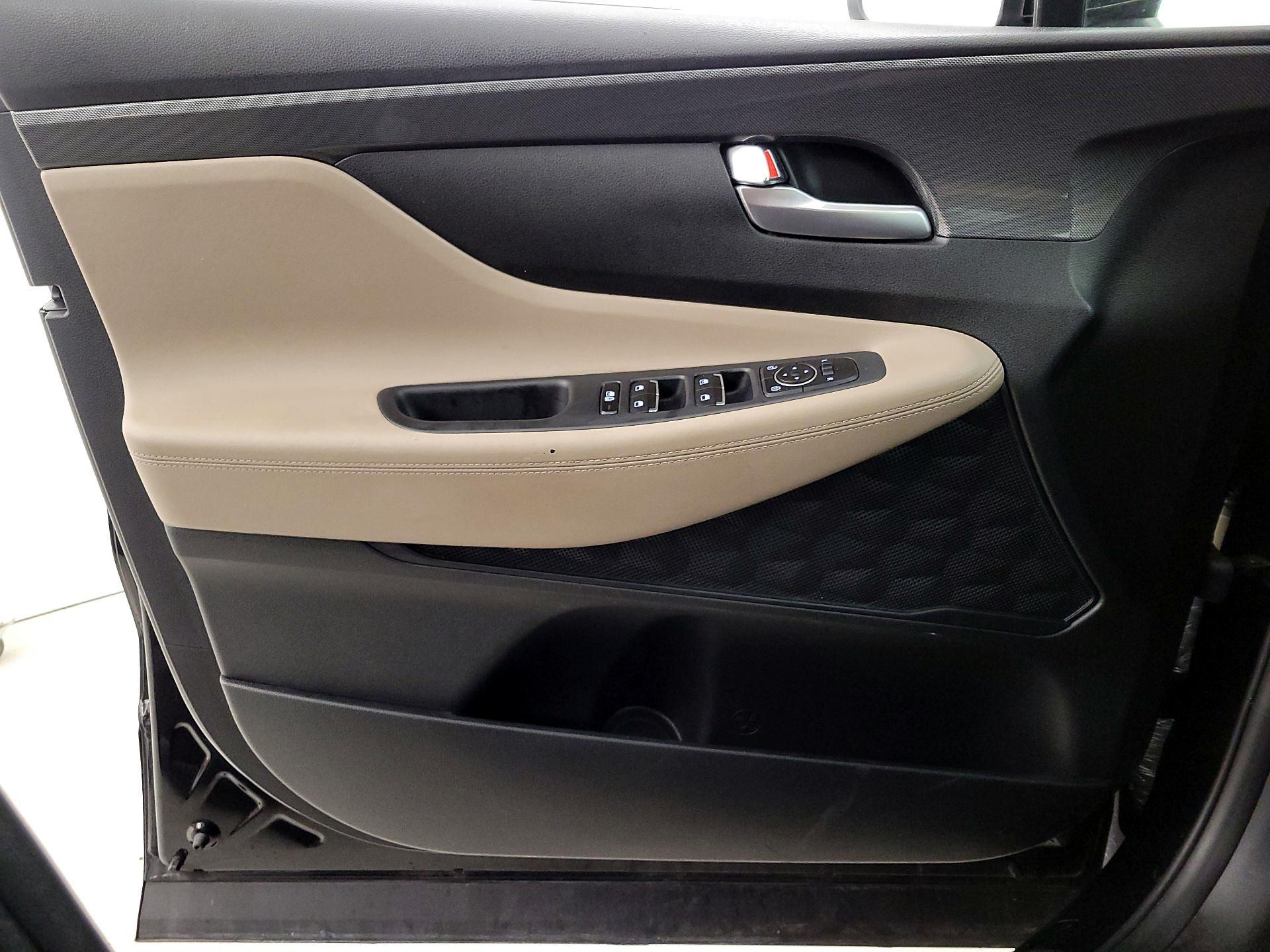 Thumbnail: 2023 Hyundai Santa Fe - 12