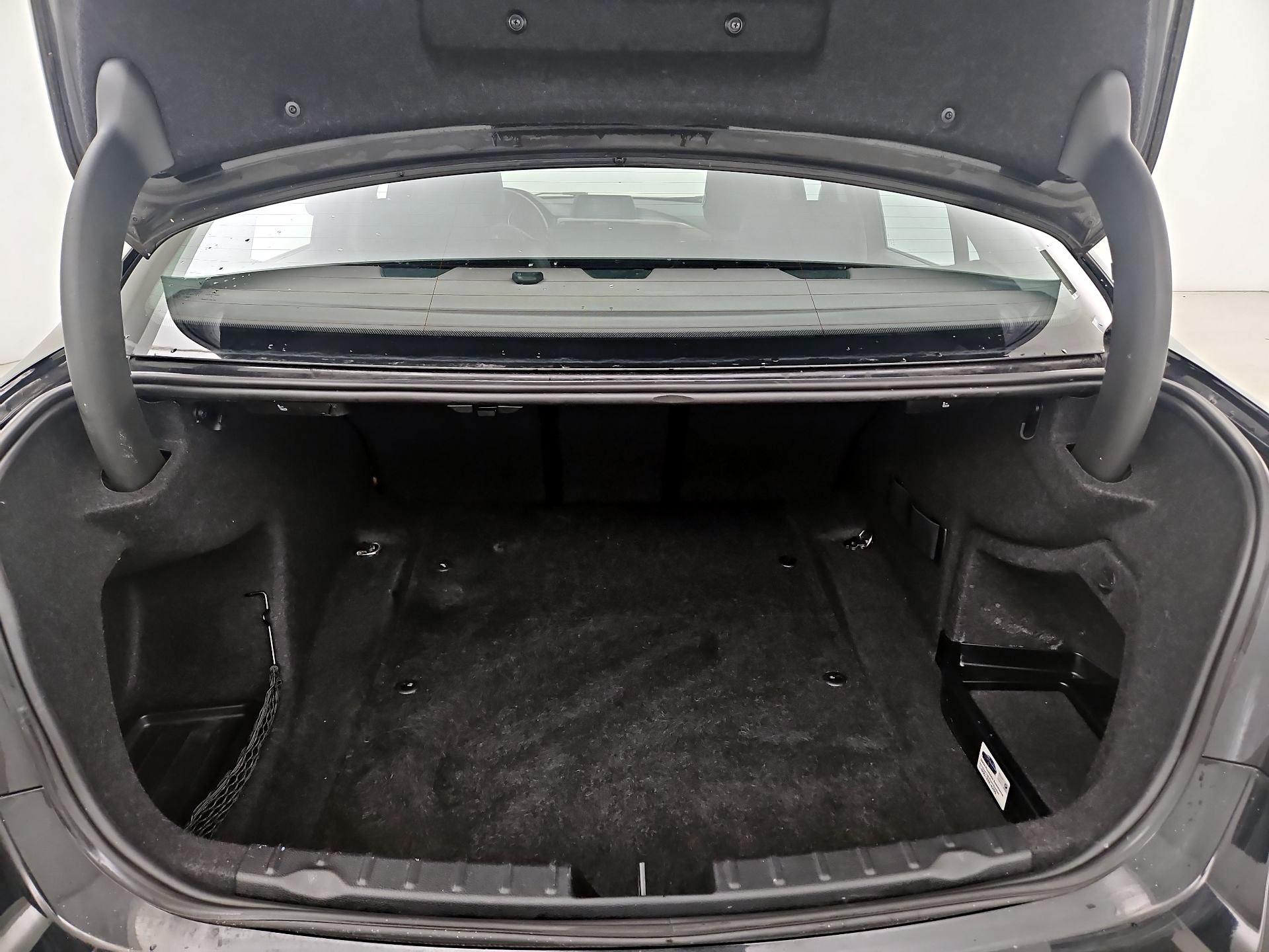 Thumbnail: 2015 BMW 3 Series - 20