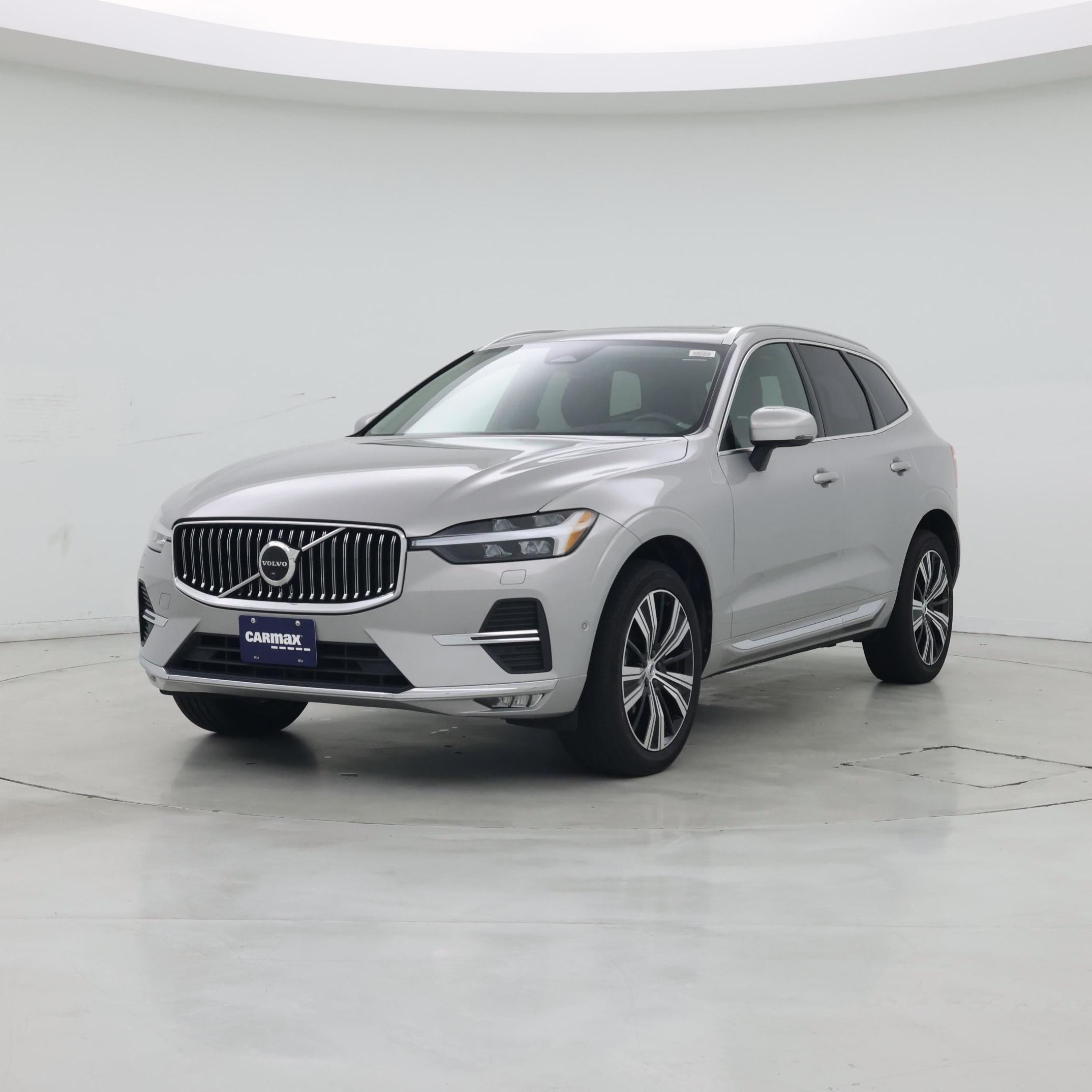 Thumbnail: 2022 Volvo XC60 - 4