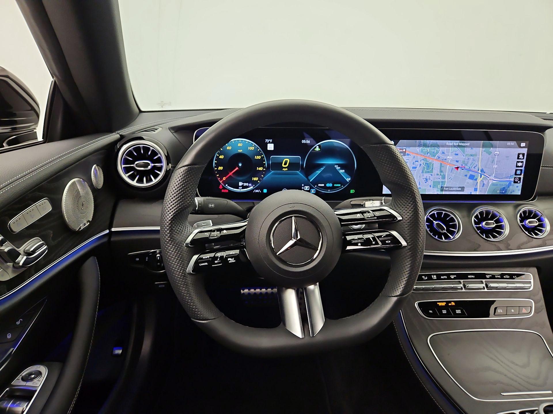 Thumbnail: 2022 Mercedes-Benz E-Class - 10