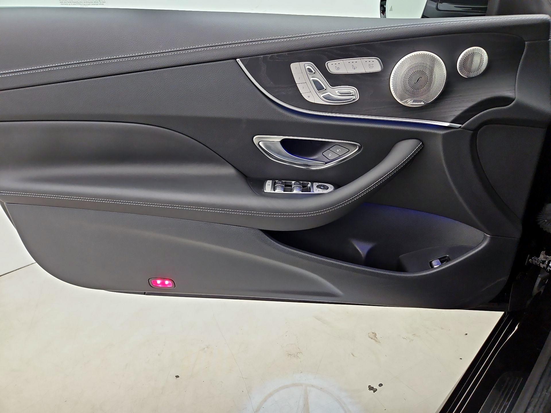 Thumbnail: 2022 Mercedes-Benz E-Class - 12