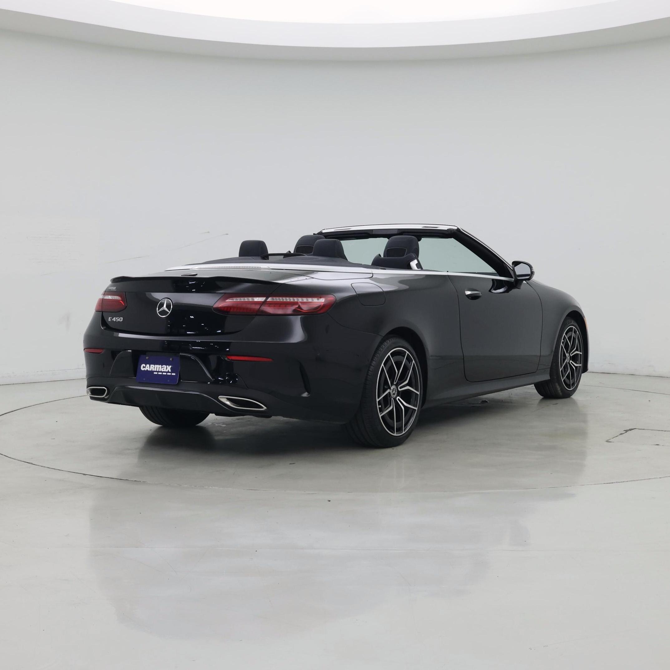 Thumbnail: 2022 Mercedes-Benz E-Class - 8