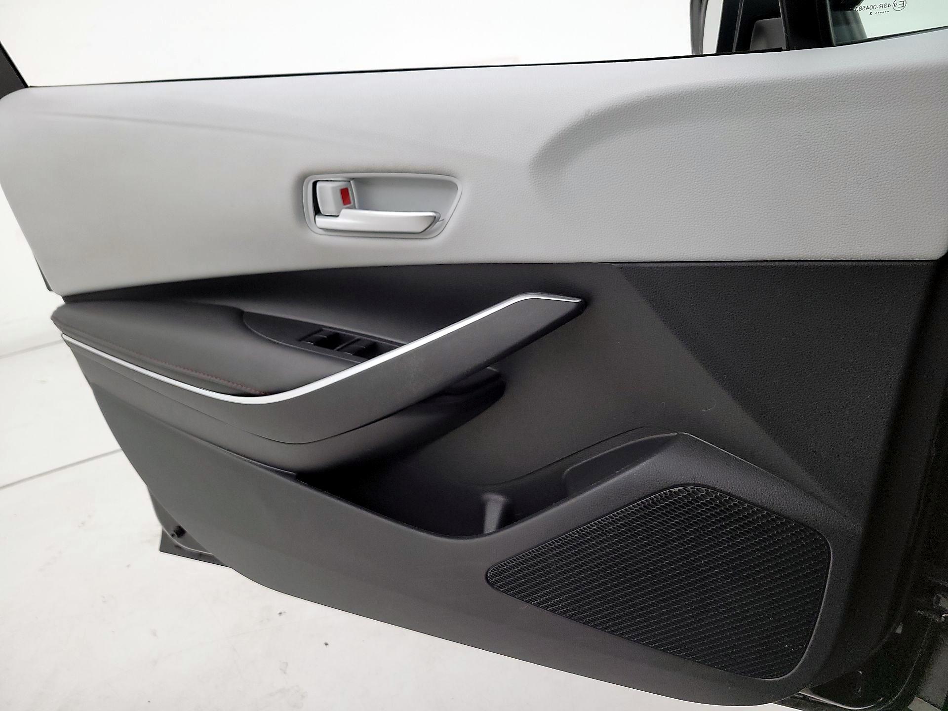 Thumbnail: 2023 Toyota Corolla - 12