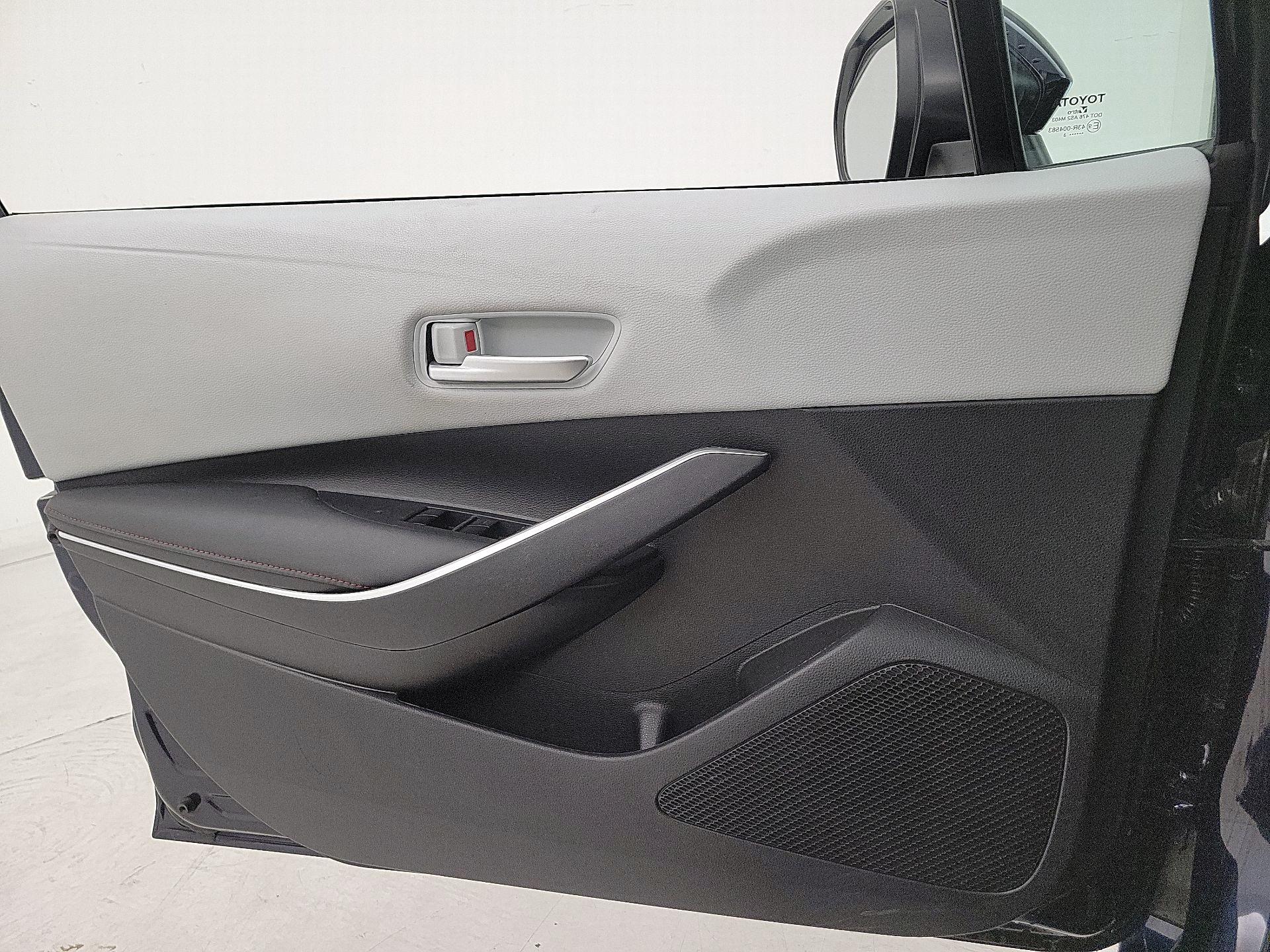 Thumbnail: 2023 Toyota Corolla - 12