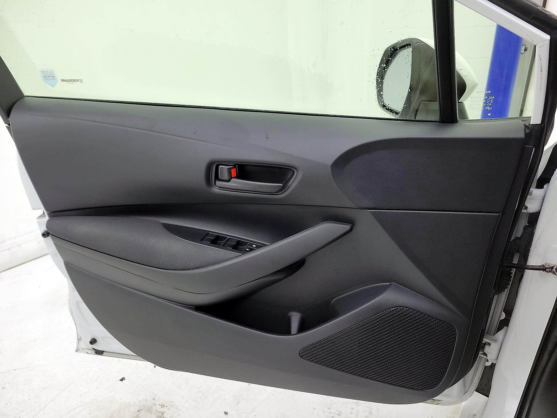 Thumbnail: 2023 Toyota Corolla - 12