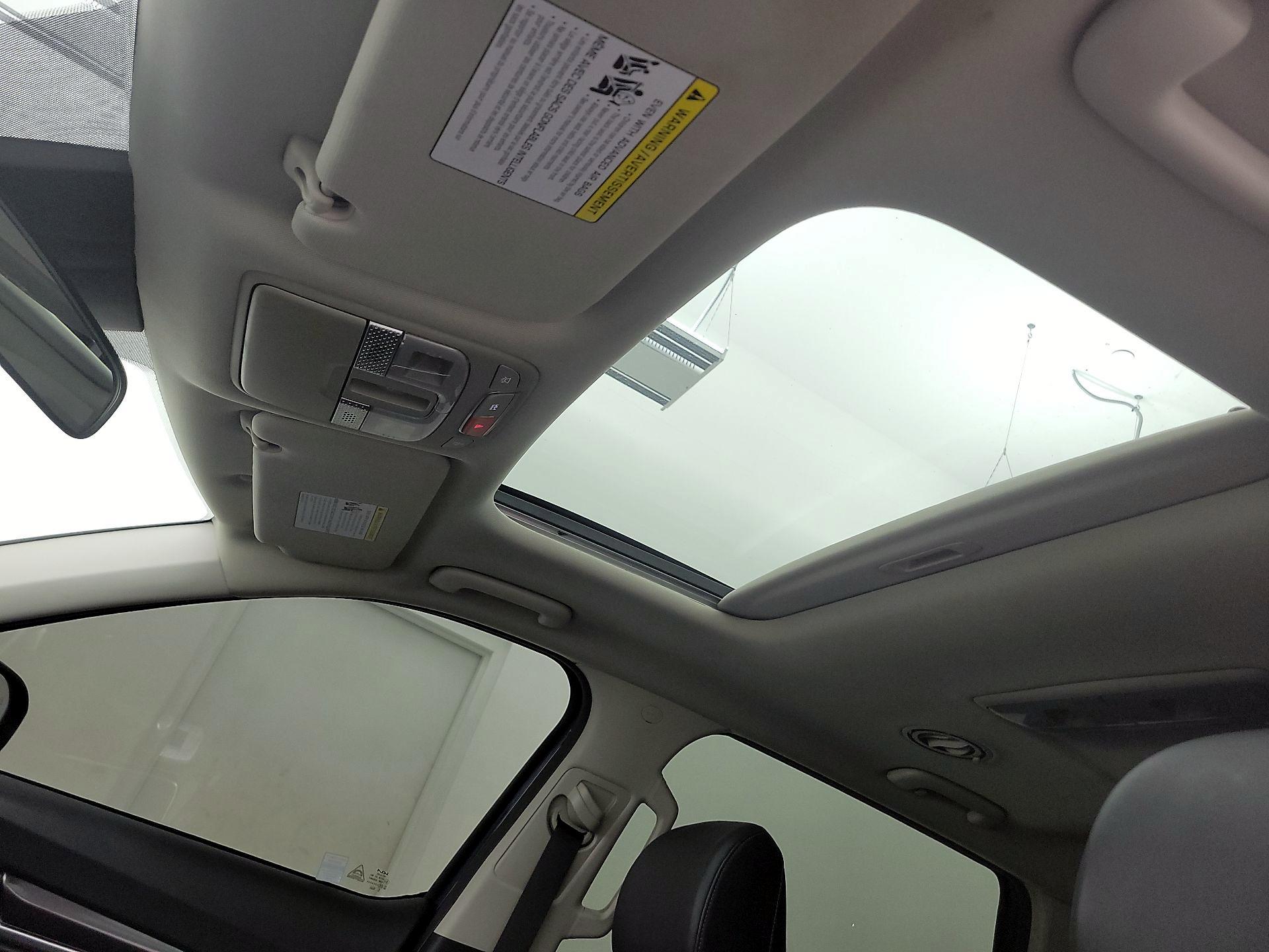 Thumbnail: 2023 Kia Telluride - 20